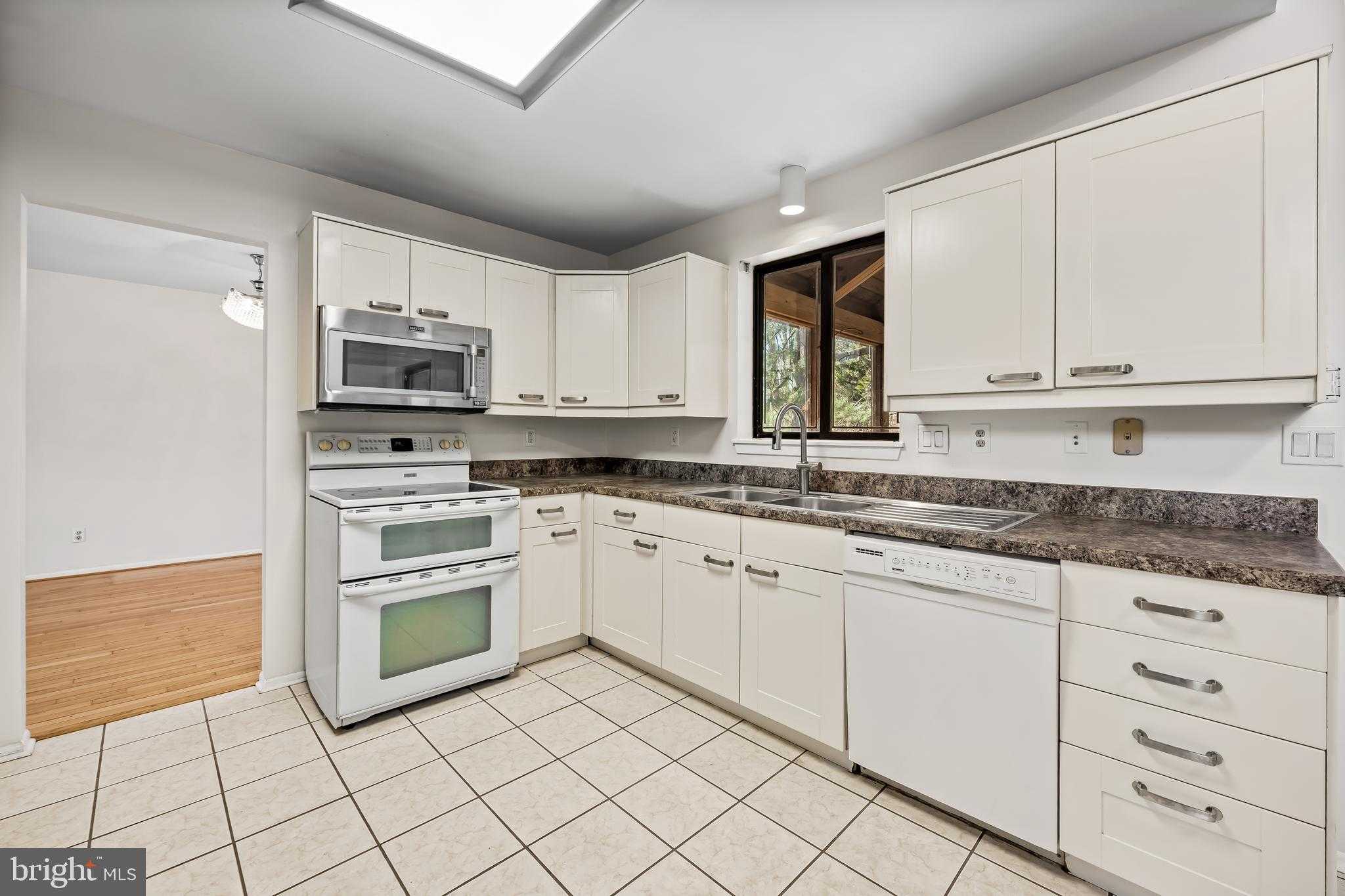 12204 Velvet Hill Dr photo 14