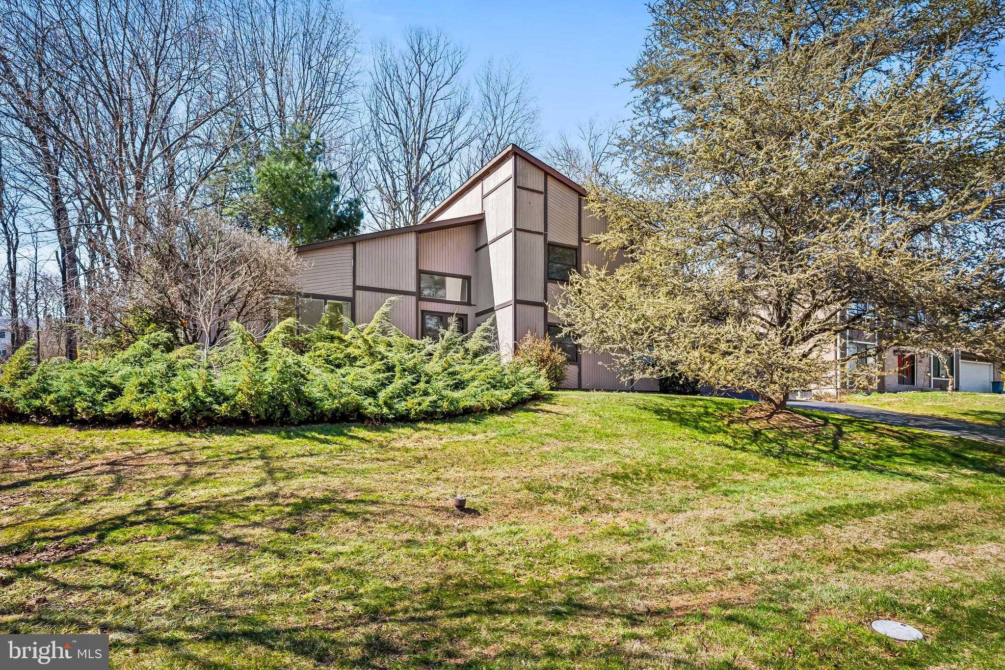 12204 Velvet Hill Dr photo 2