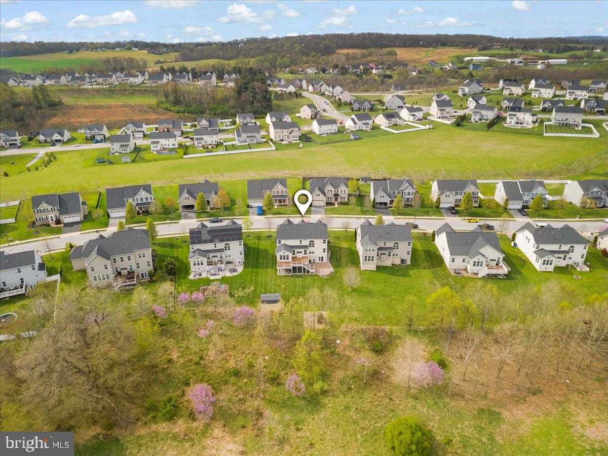 873 Amherst Ln photo 79