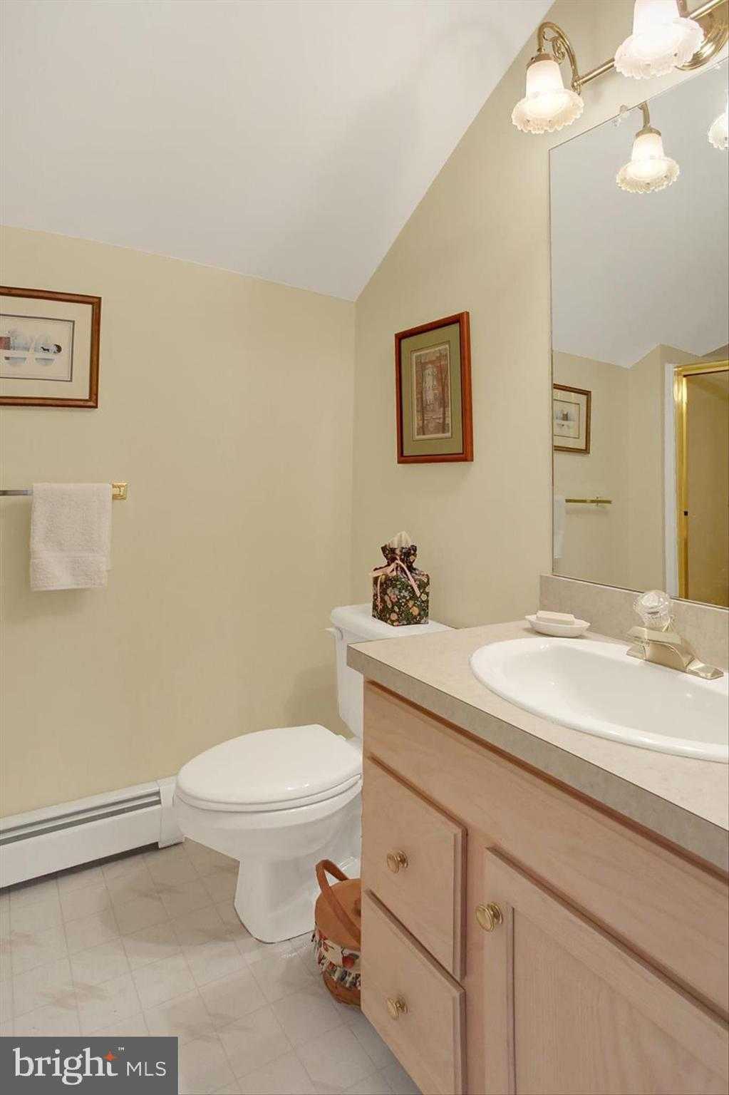 216 Fox Grove Pl photo 30