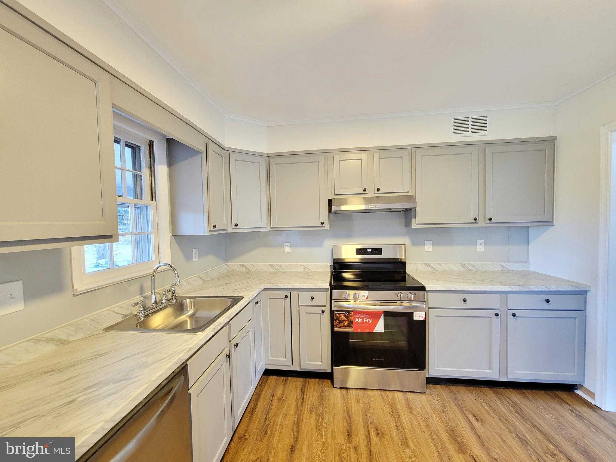 3553 Clarksburg Rd photo 9