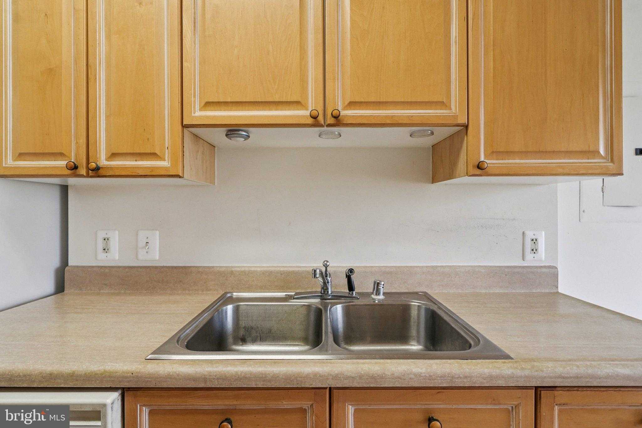 19375 Cypress Ridge Ter Unit 409 photo 16