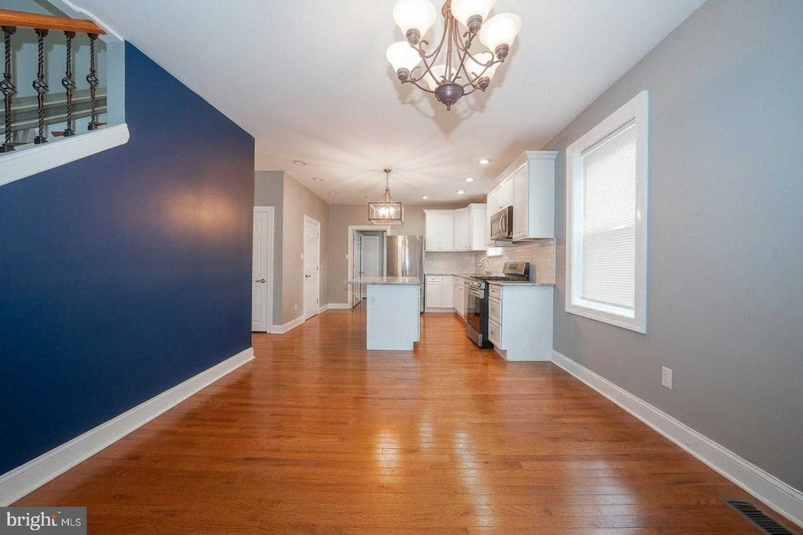 216 Ridley Ave photo 5