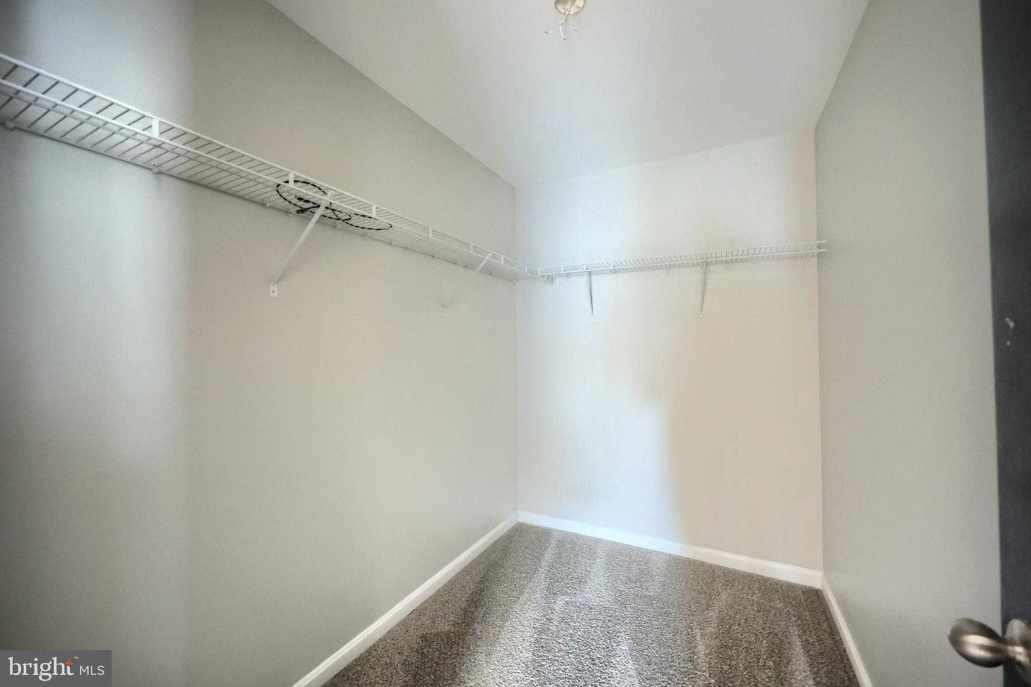 729 Blossom Dr photo 31