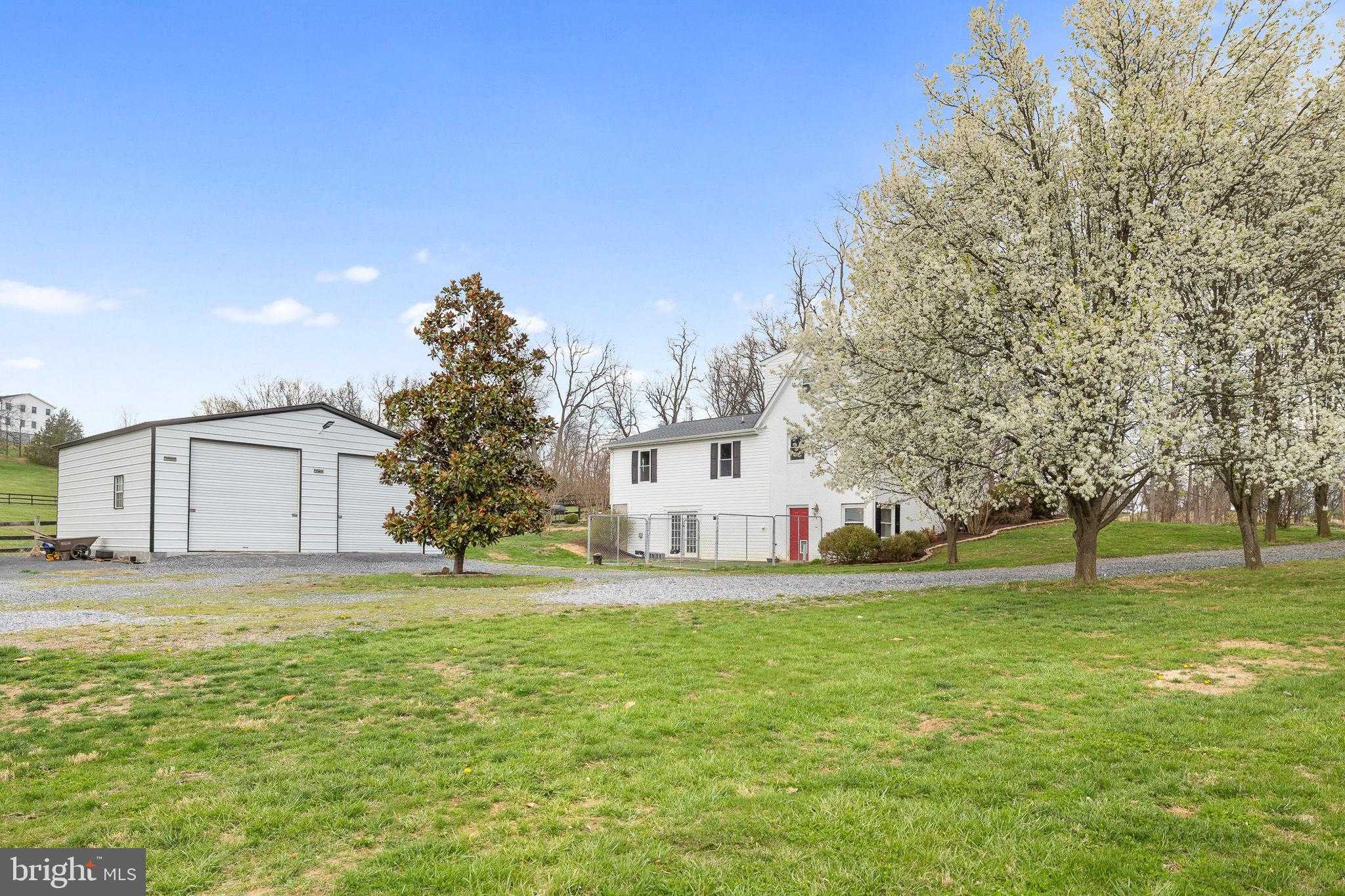 4494 Cedar Creek Grade photo 2