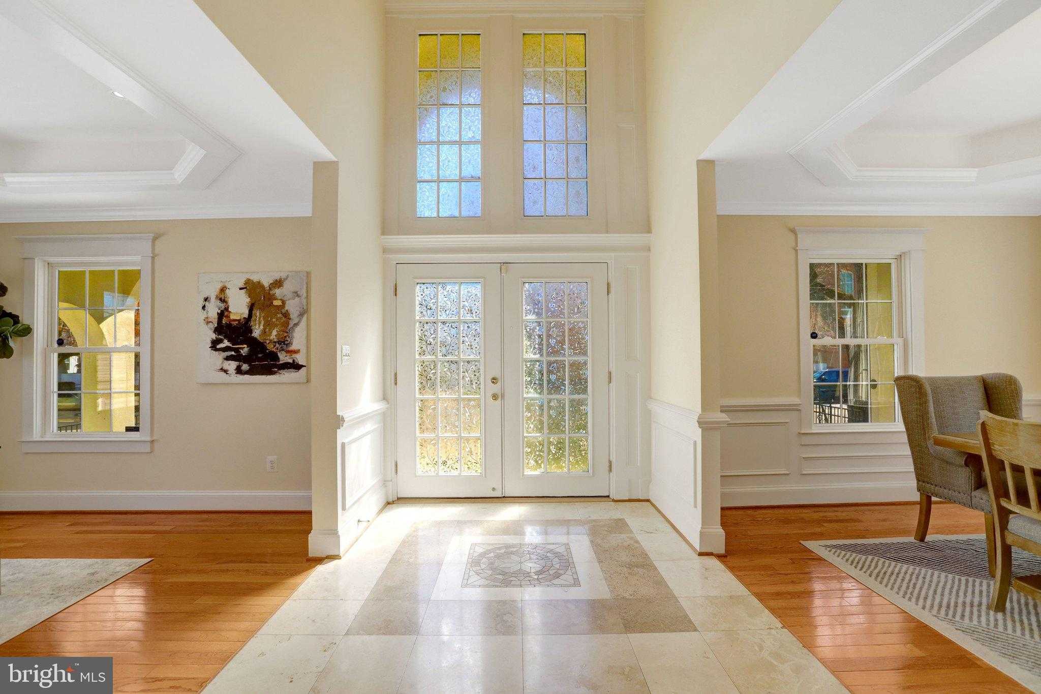 639 23rd St S photo 3