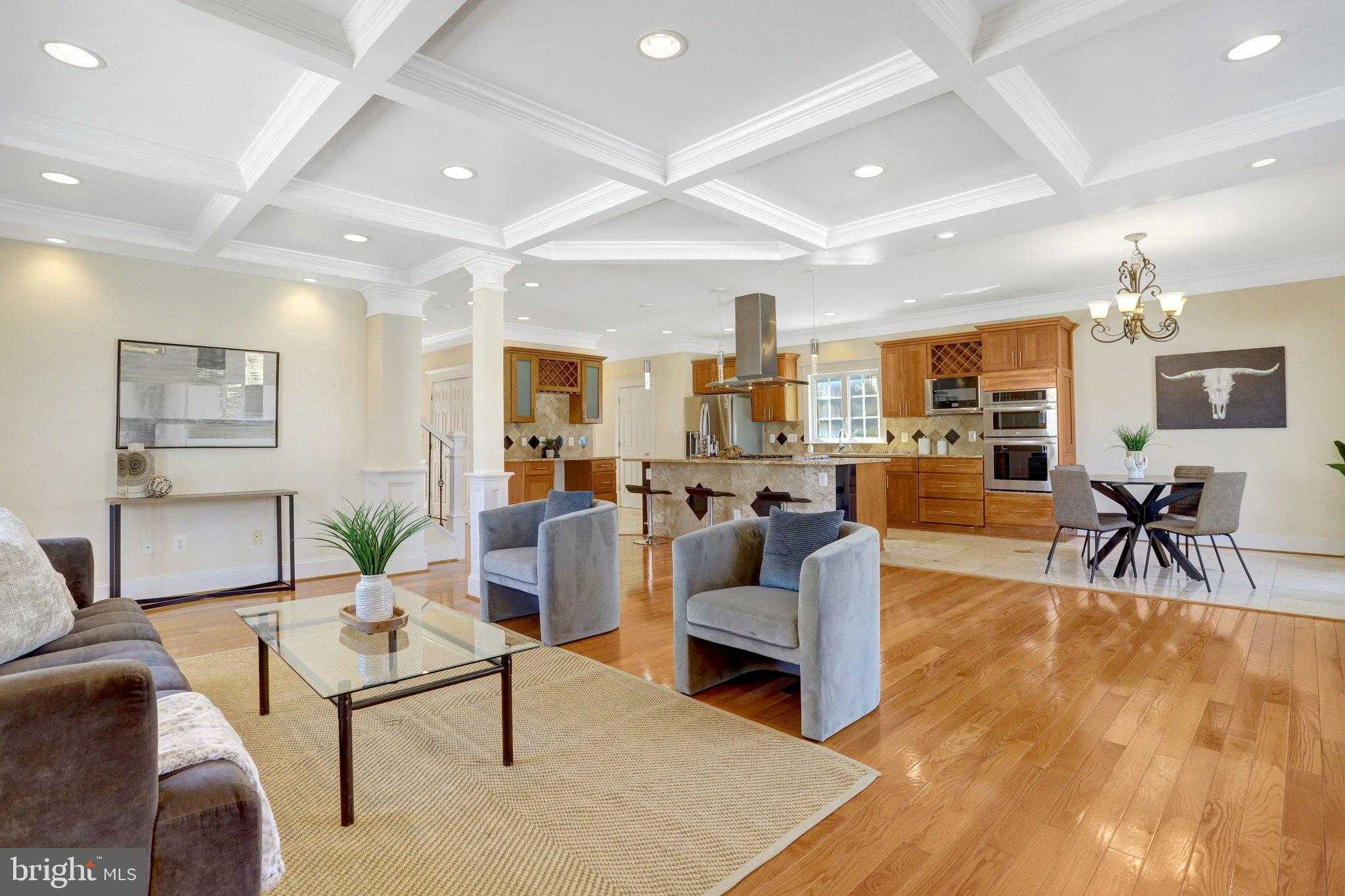 639 23rd St S photo 7