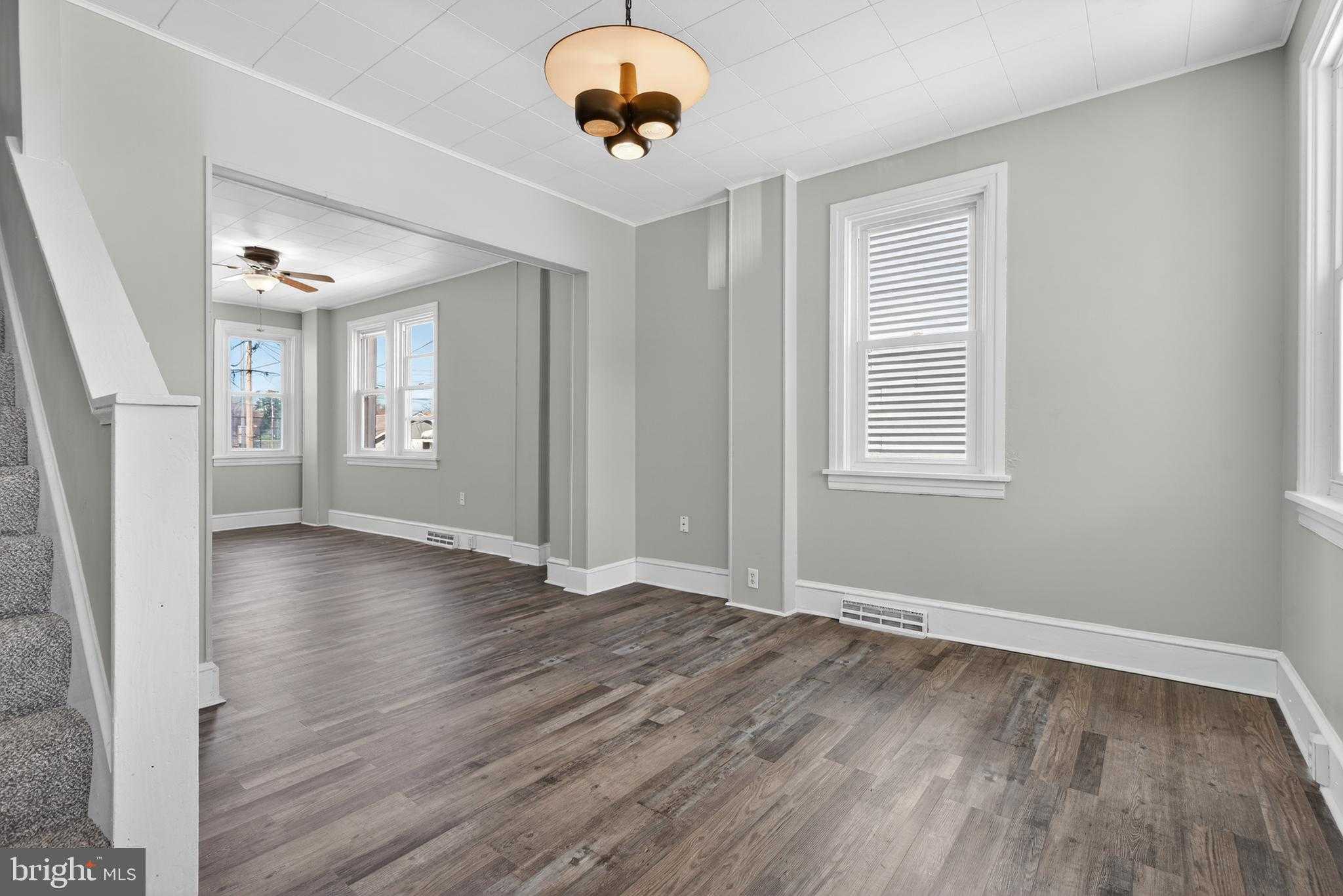 1741 Orange St photo 5