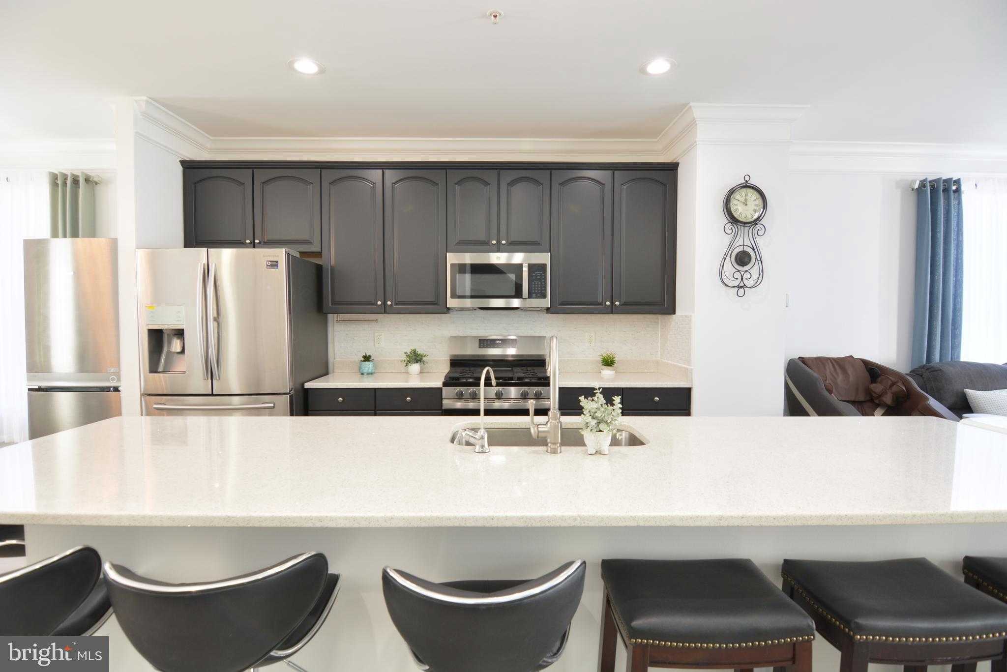 3556 Woodlake Dr # 17 photo 23