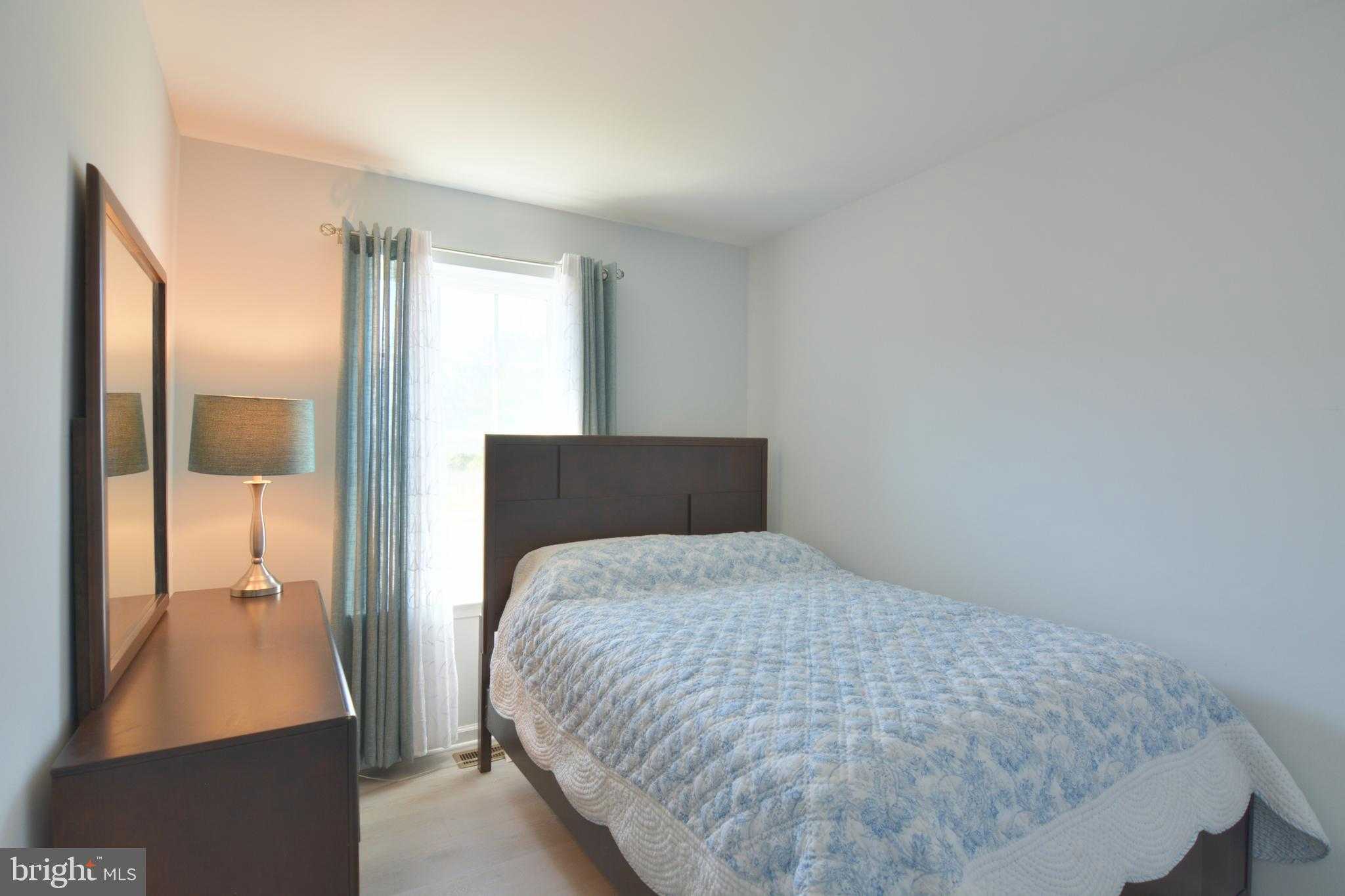 3556 Woodlake Dr # 17 photo 35