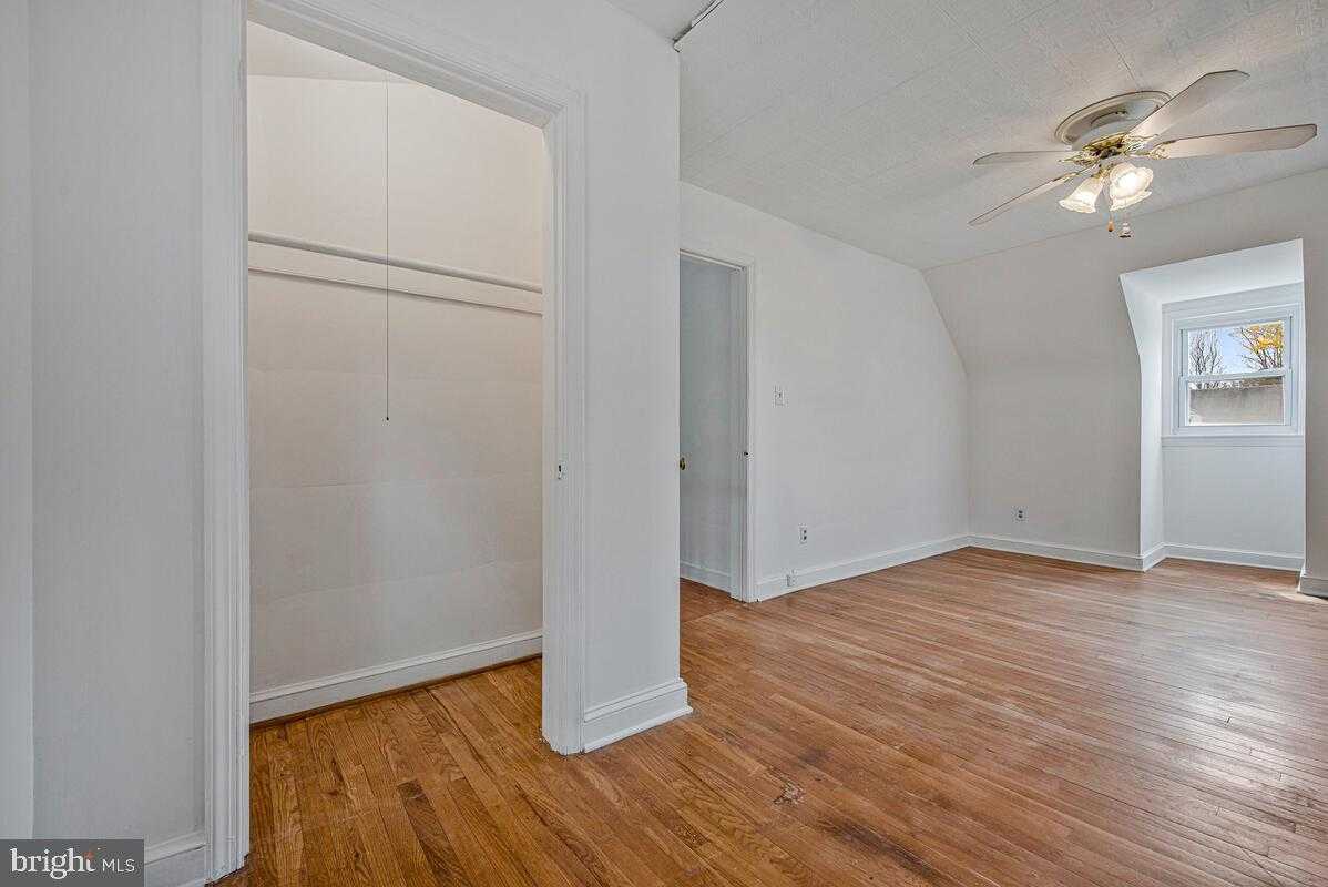 7602 Martha St photo 23