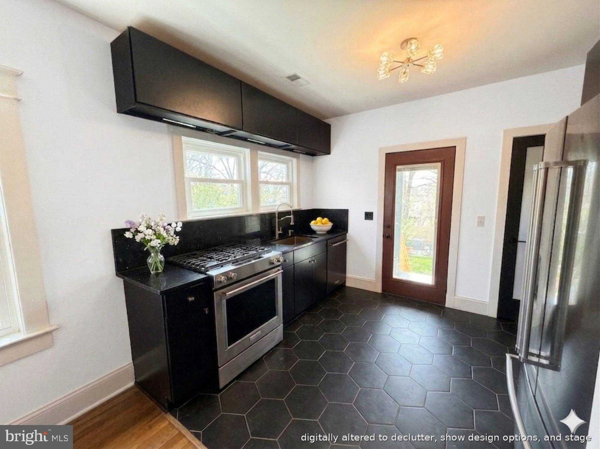 6906 Sycamore Ave photo 7