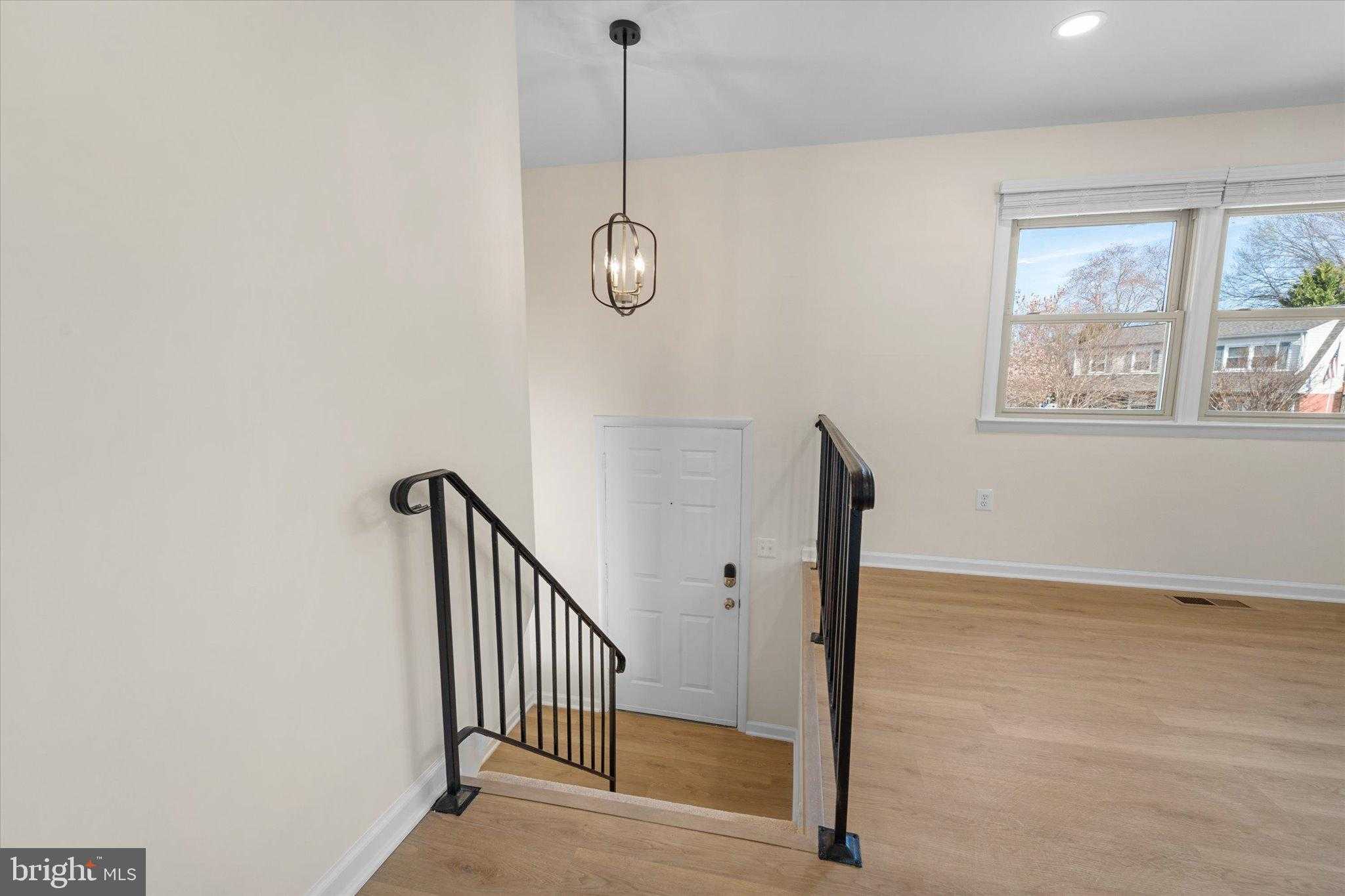 13899 Montoclair Ln photo 3