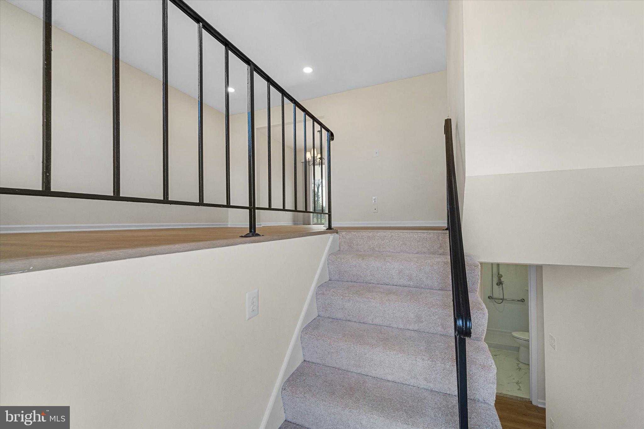 13899 Montoclair Ln photo 4