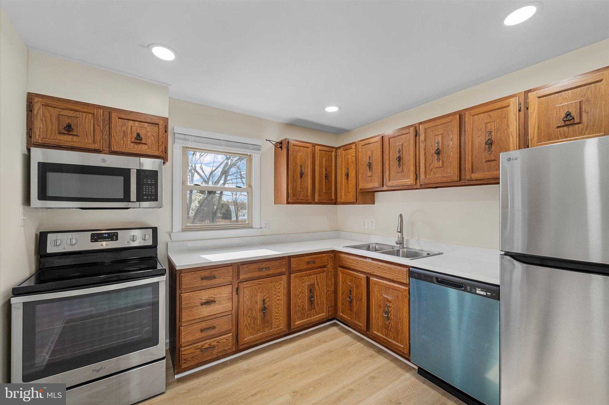 13899 Montoclair Ln photo 6