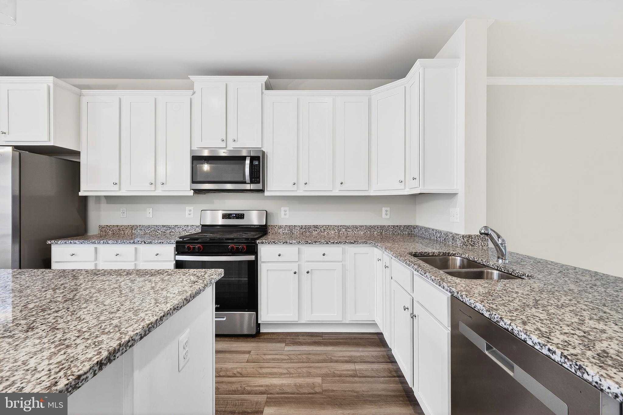 1017 Flester Ln photo 12