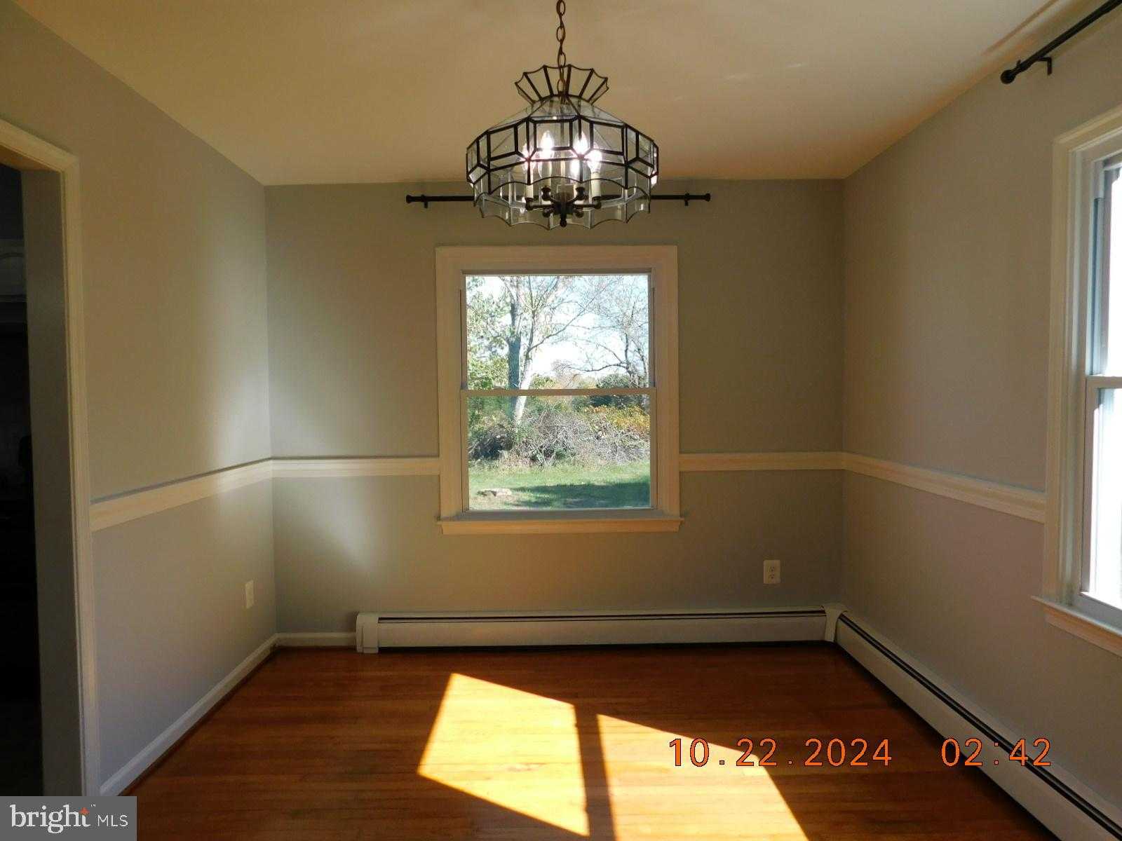 13341 Latham Ln photo 5