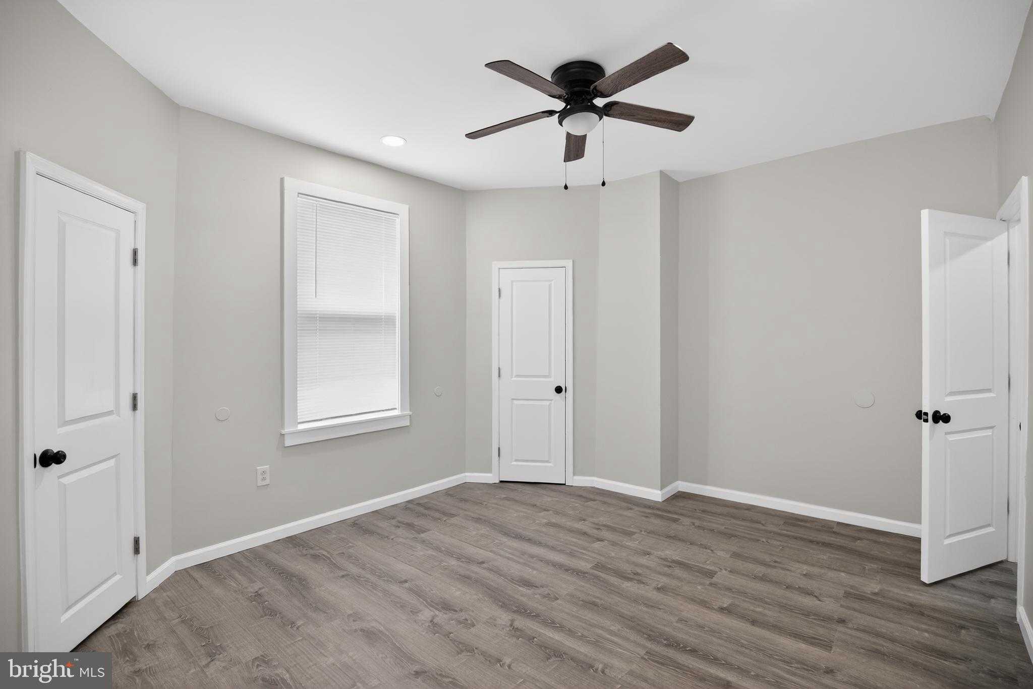 226 E Sydney St photo 20