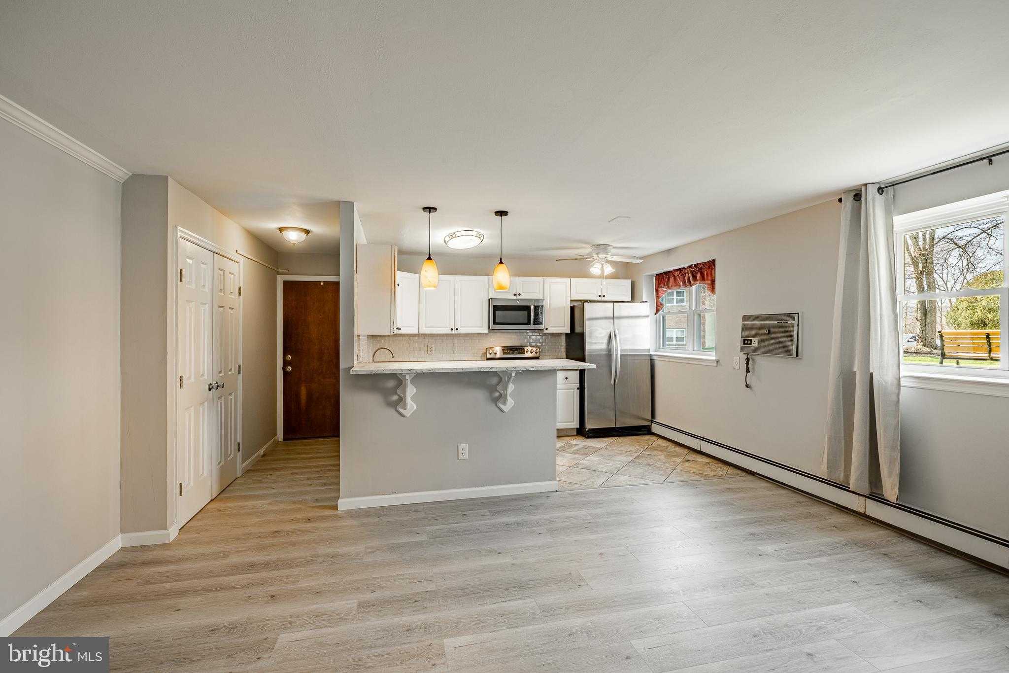 335 E Lancaster Ave Unit E4 photo 10