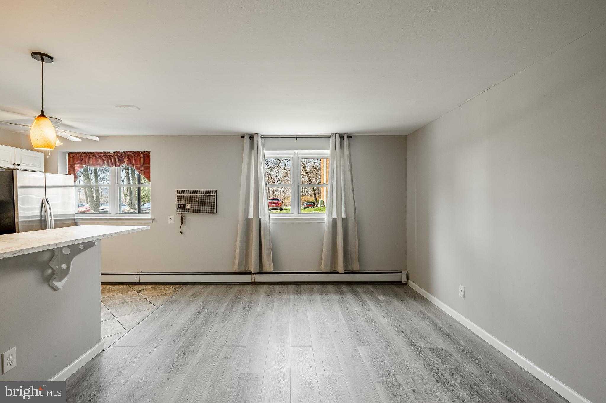 335 E Lancaster Ave Unit E4 photo 11