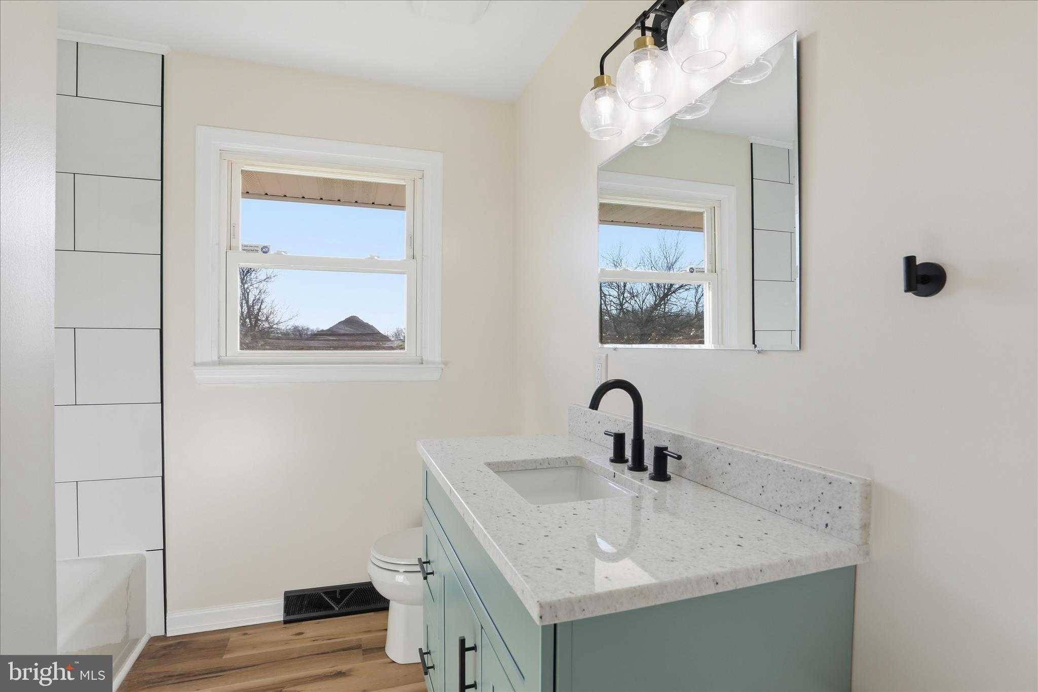 1910 Delmar Orchard Rd photo 20