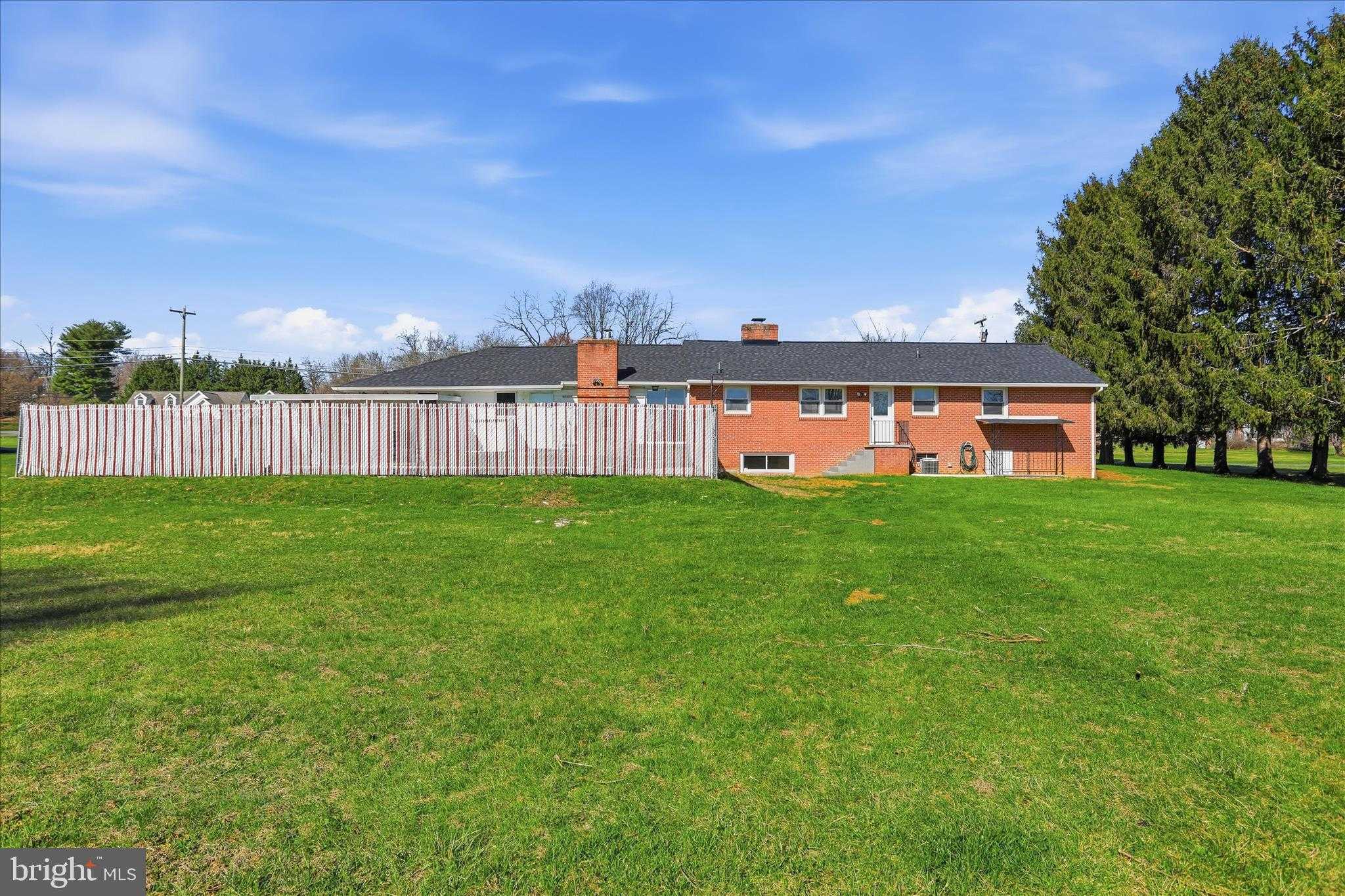 1910 Delmar Orchard Rd photo 42