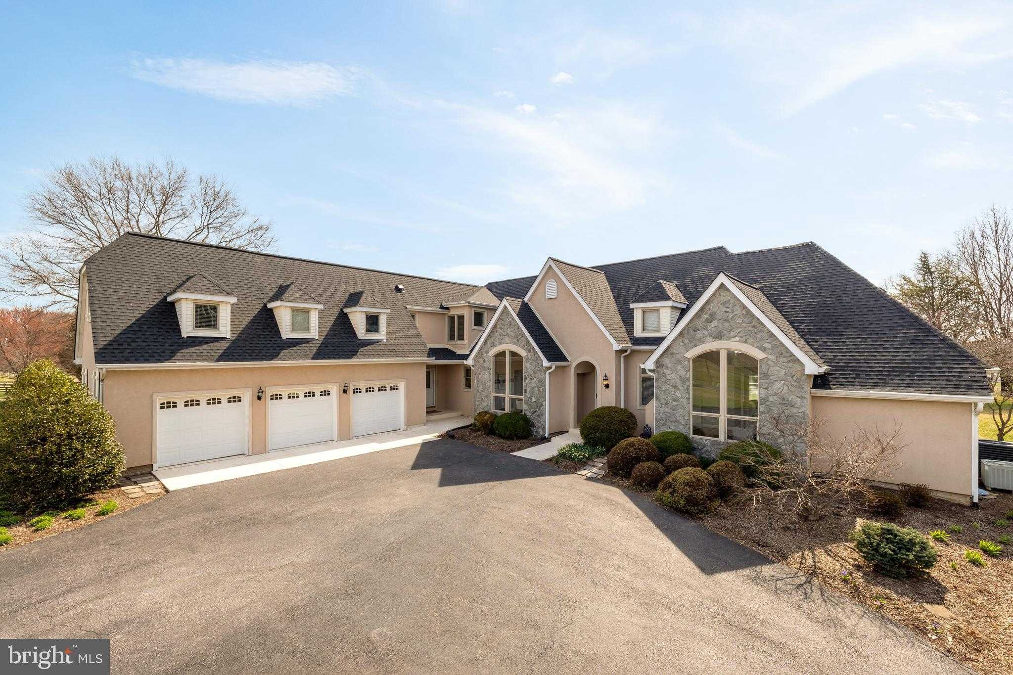 20407 Peach Tree Rd photo 2