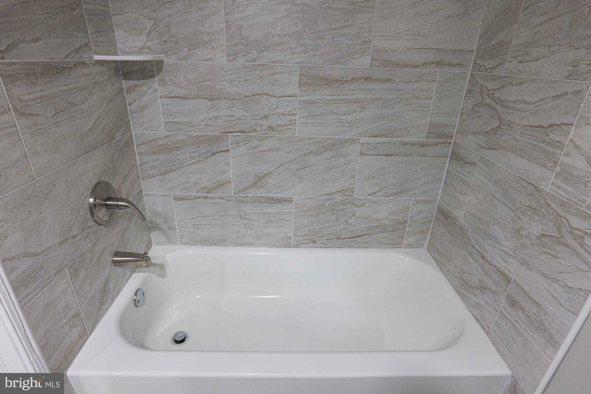 4833 Reisterstown Rd photo 30