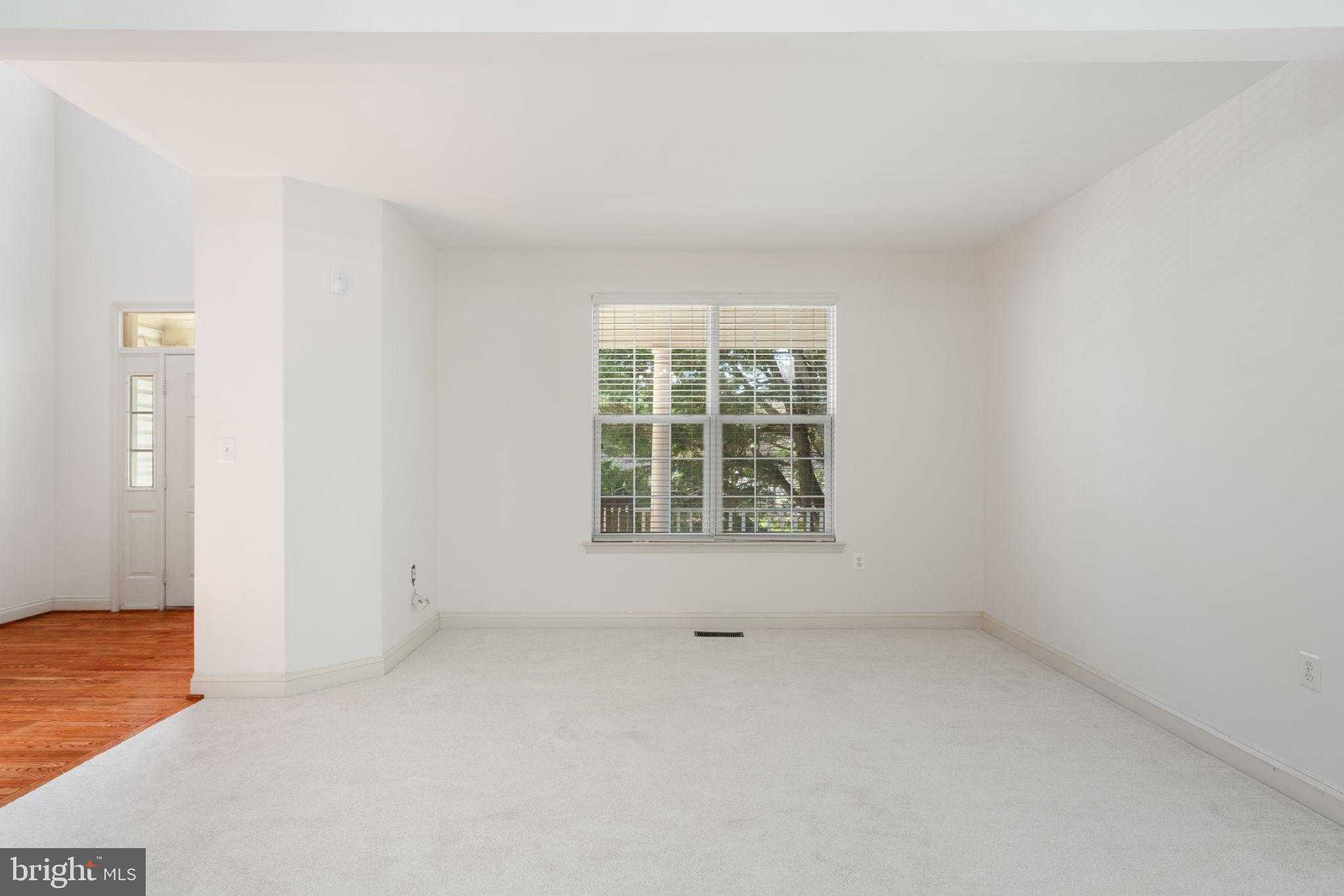 1226 Barksdale Dr NE photo 9