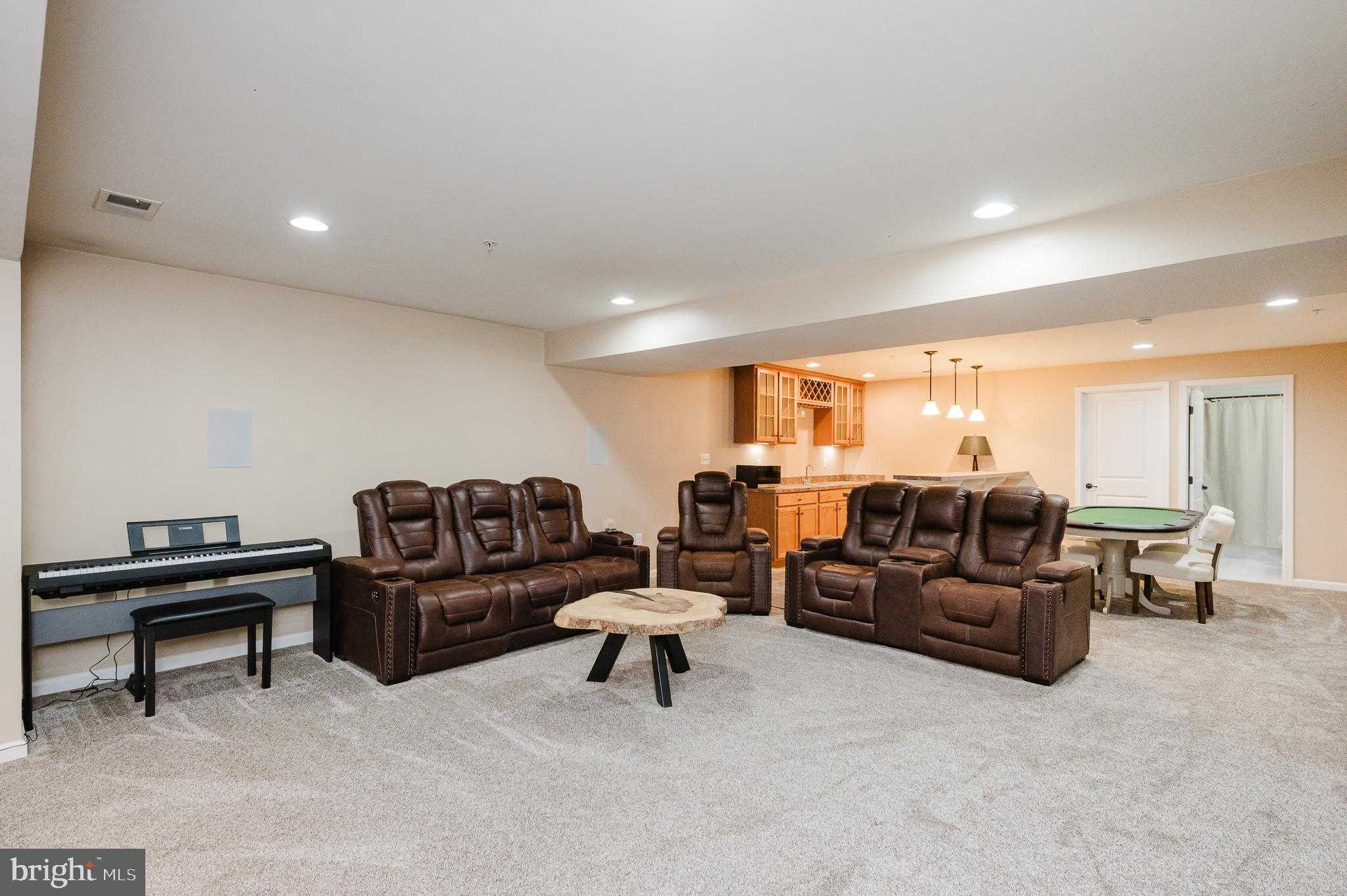 744 Falcon Ln photo 71