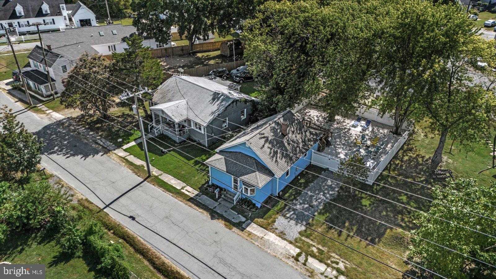 109 Bancroft Ave photo 29