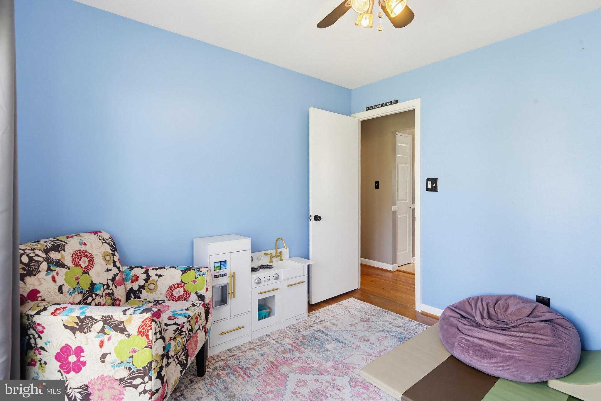 620 Lee Way photo 17