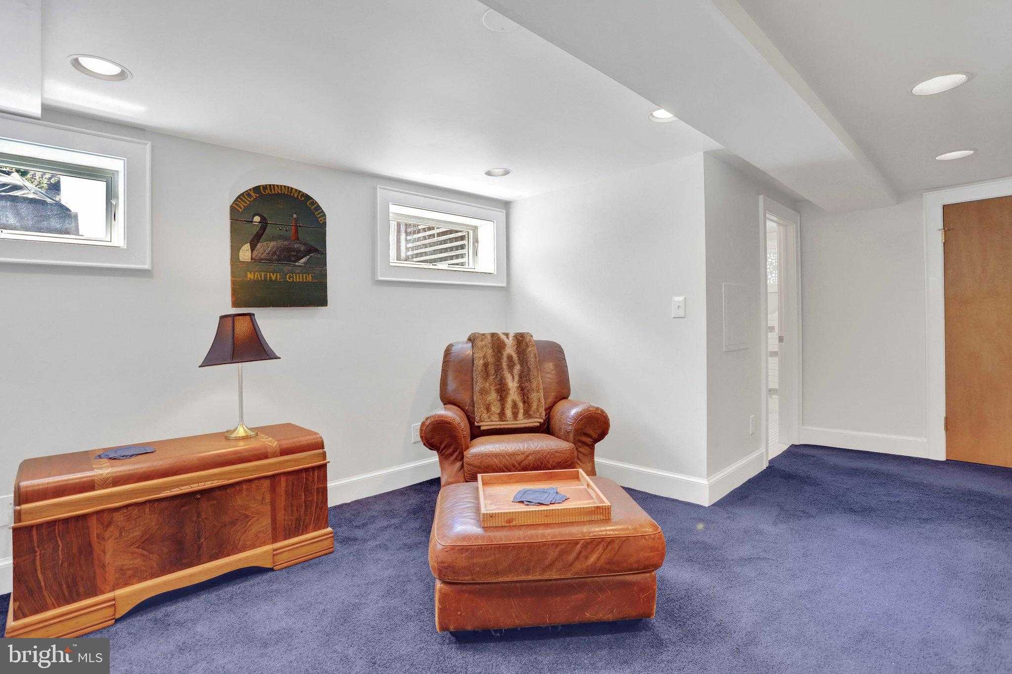 102 W Mason Ave photo 56