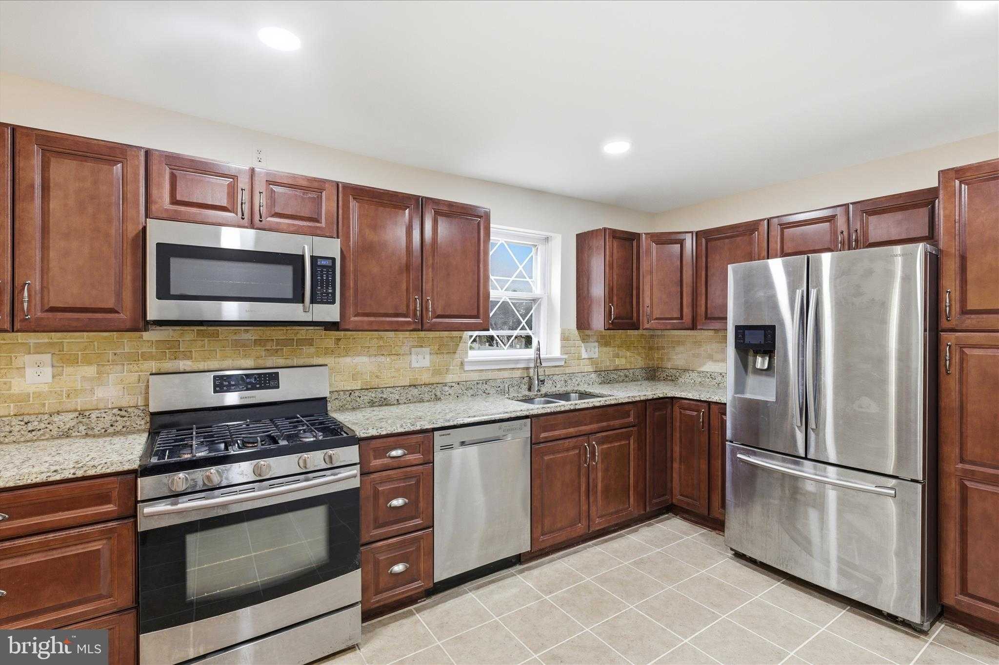 12802 Winona Dr photo 18