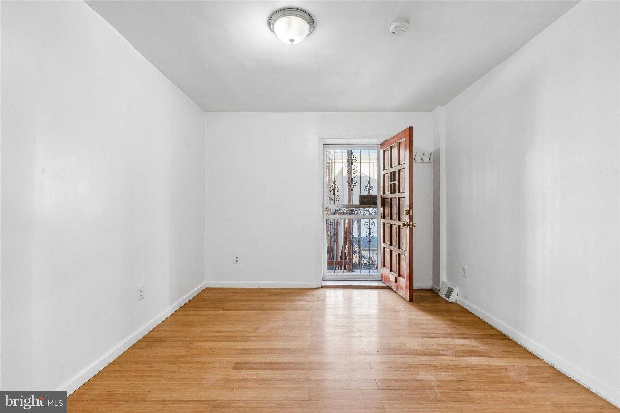 1609 N Philip St photo 8