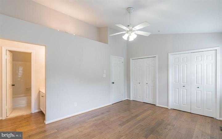 8533 Fountain Valley Dr photo 12