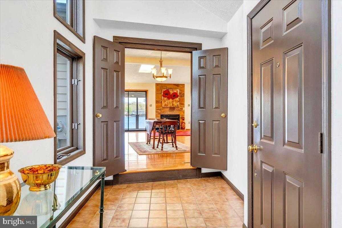 324 Indian Pointe Dr photo 7