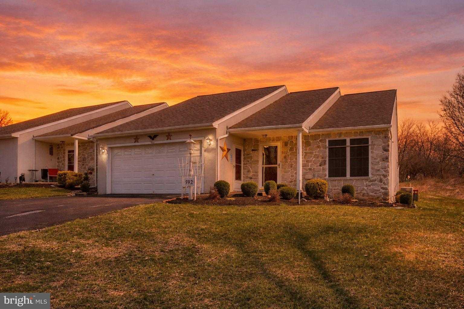 592 N 16th St, Lebanon