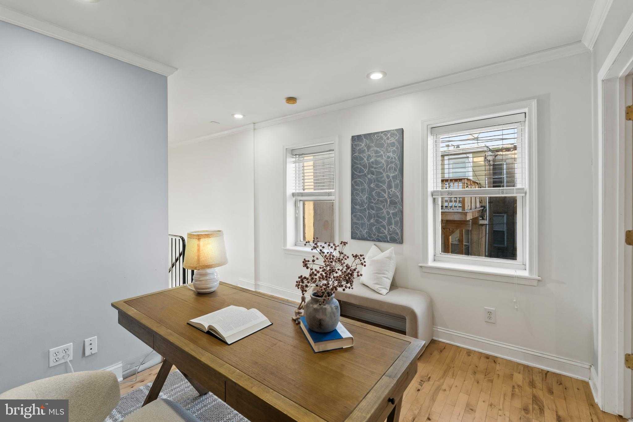 817 S Kenwood Ave photo 17