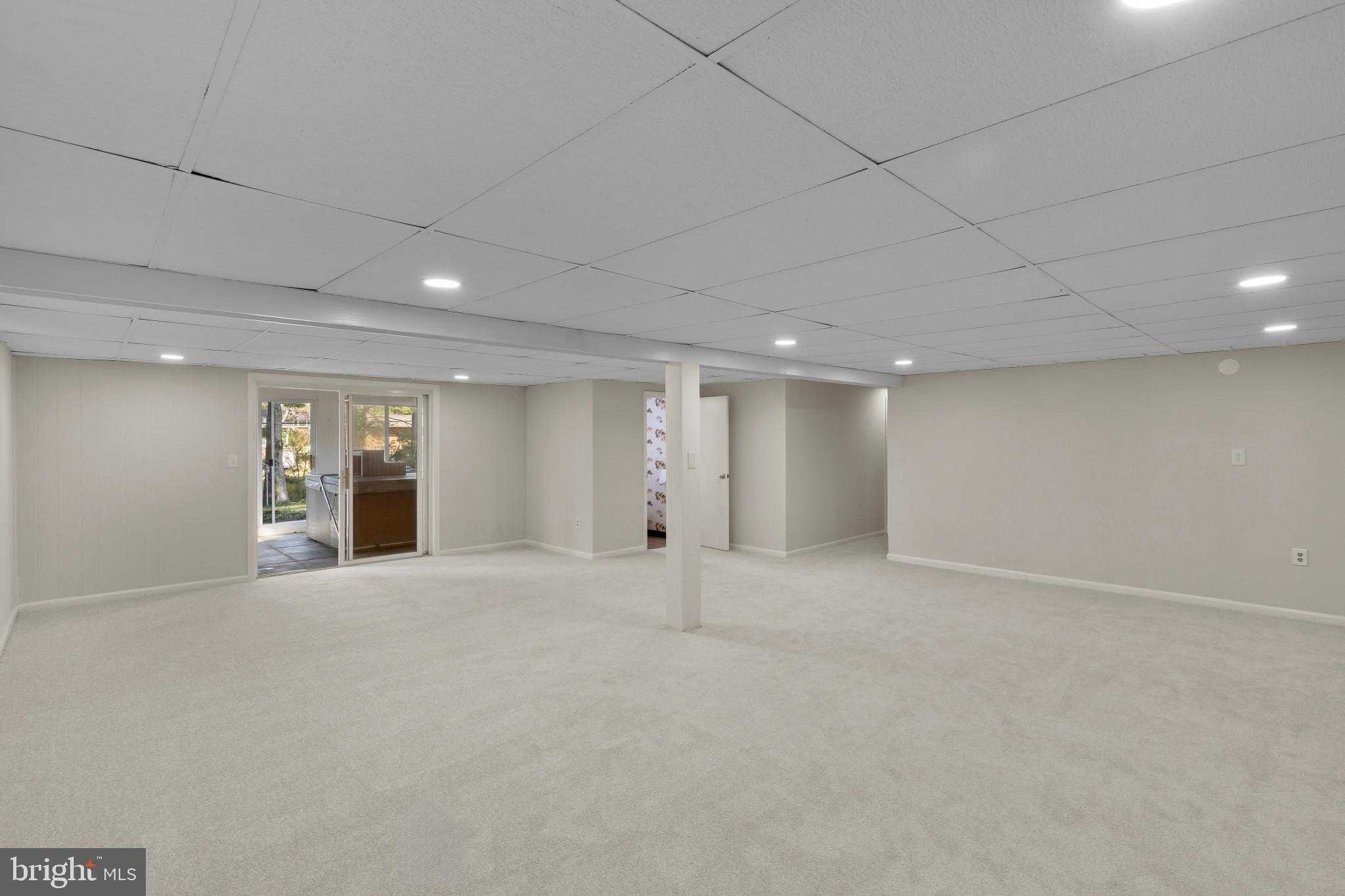 9714 Frederick Rd photo 30