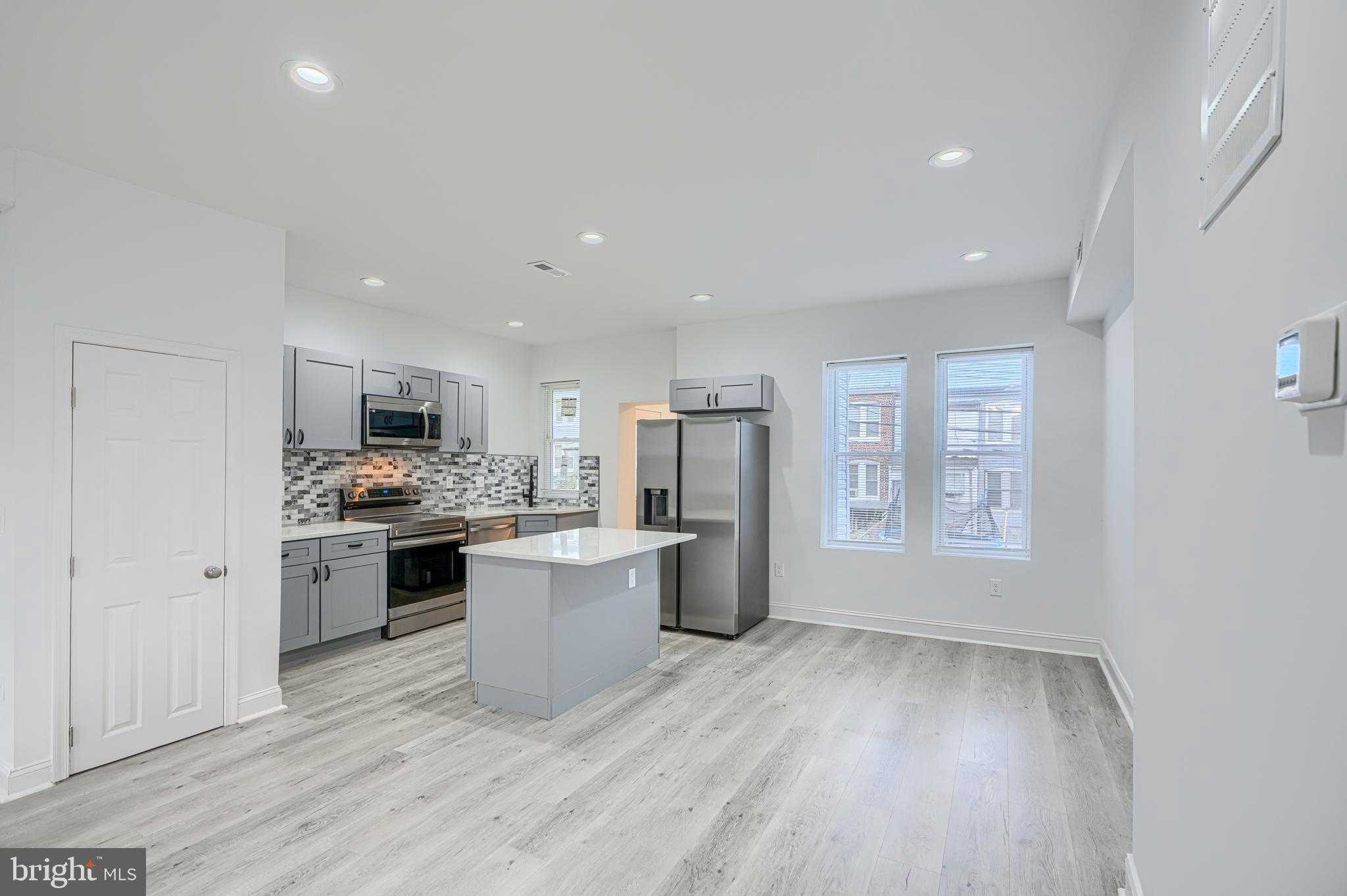 615 Linnard St photo 8