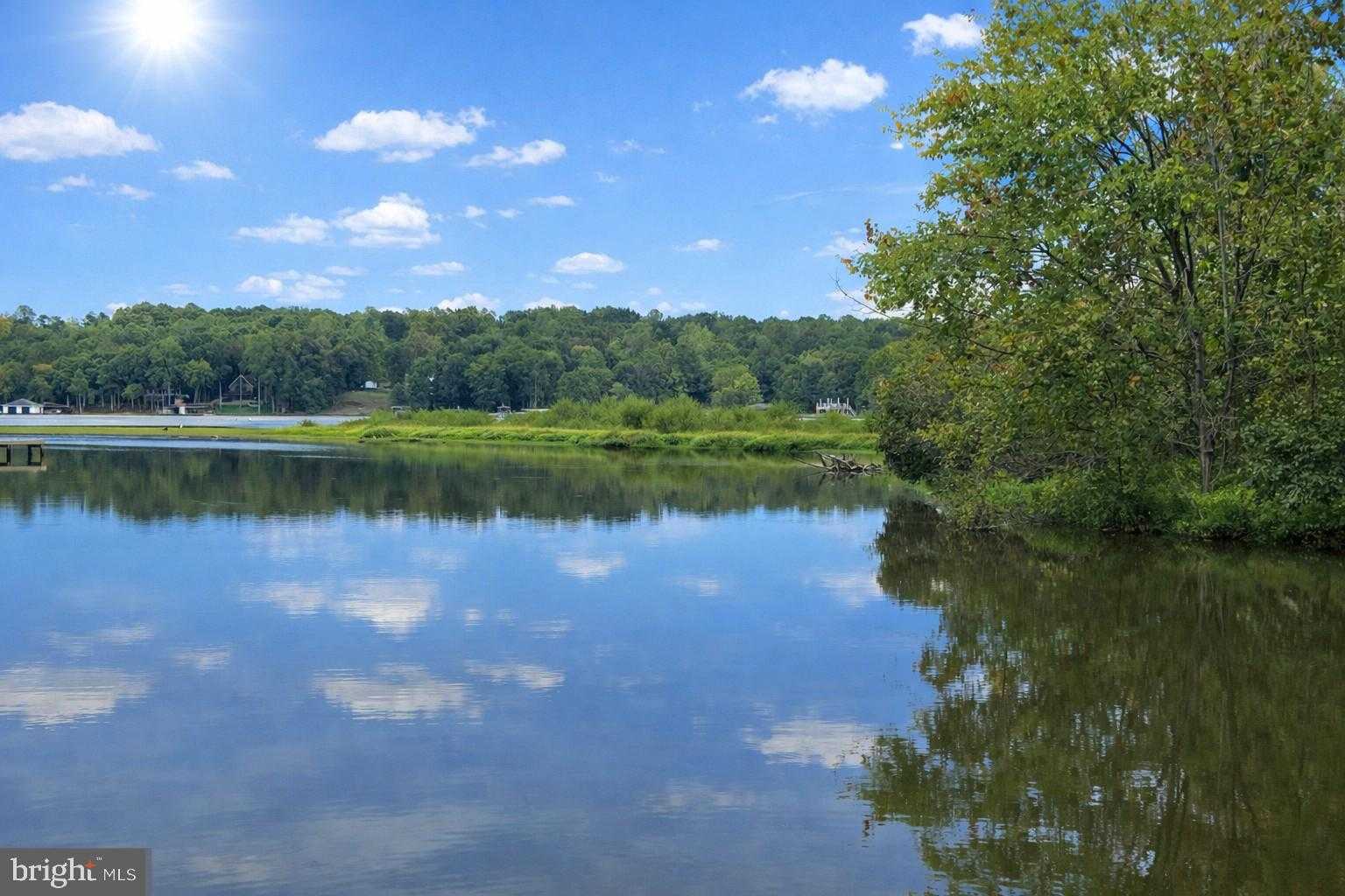 26700 Daniels Point Dr photo 2