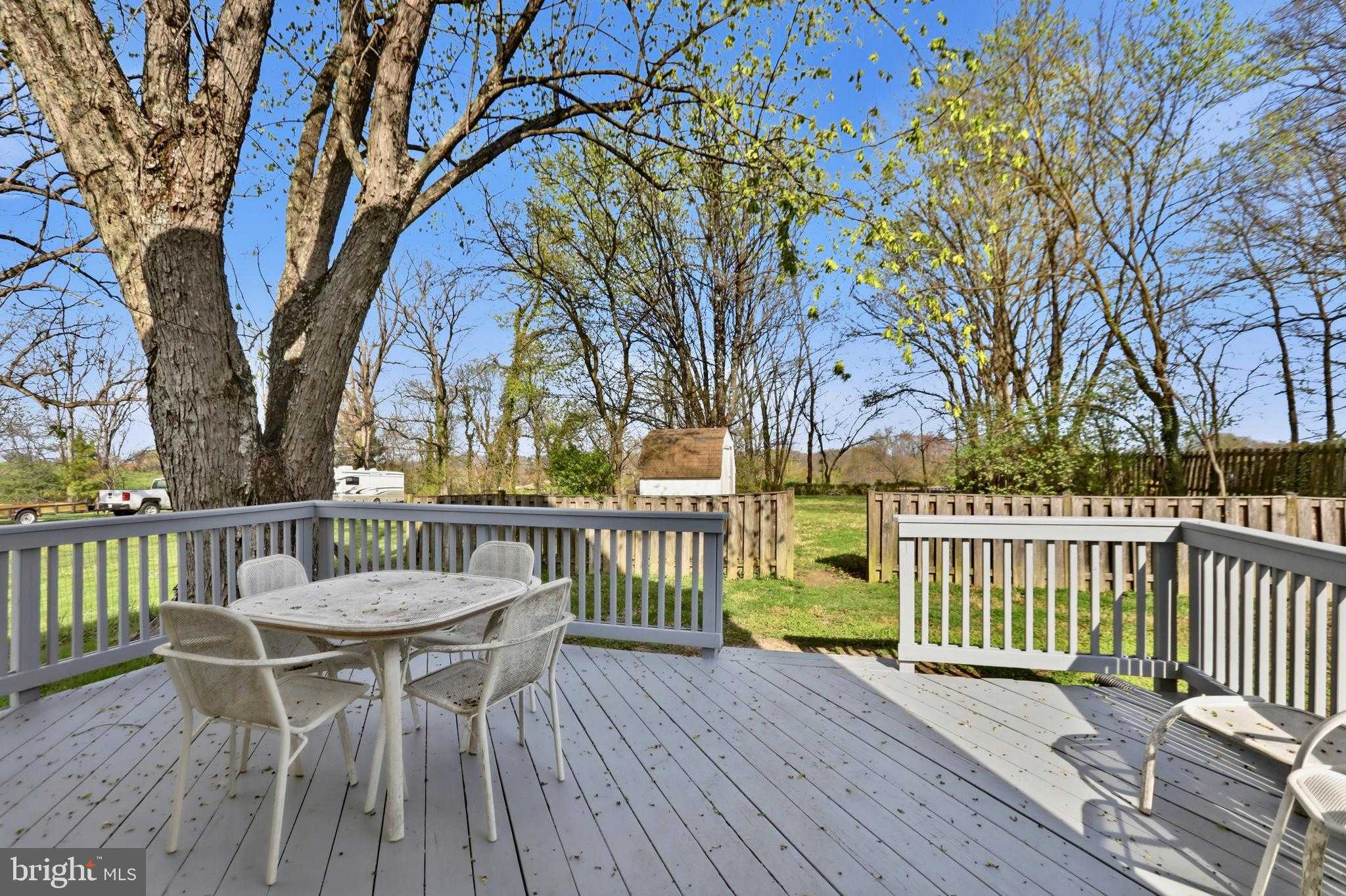 3961 Rectortown Rd photo 23