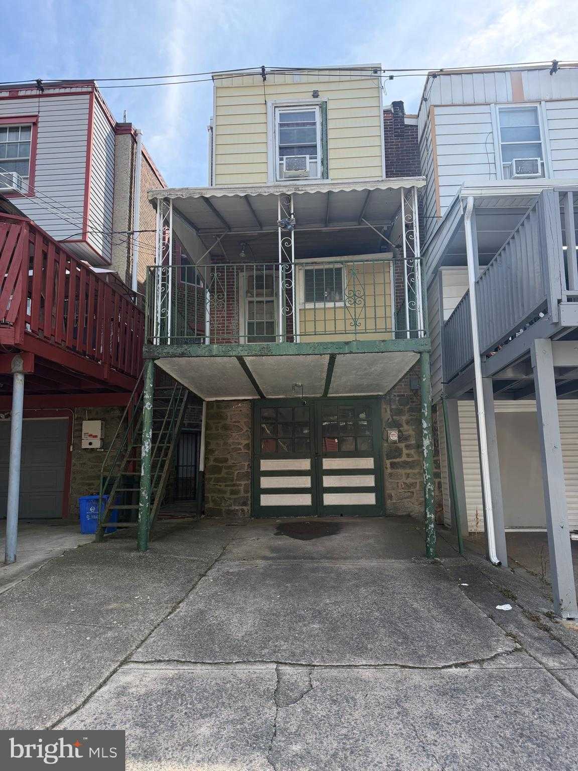 5429 Arlington St photo 13