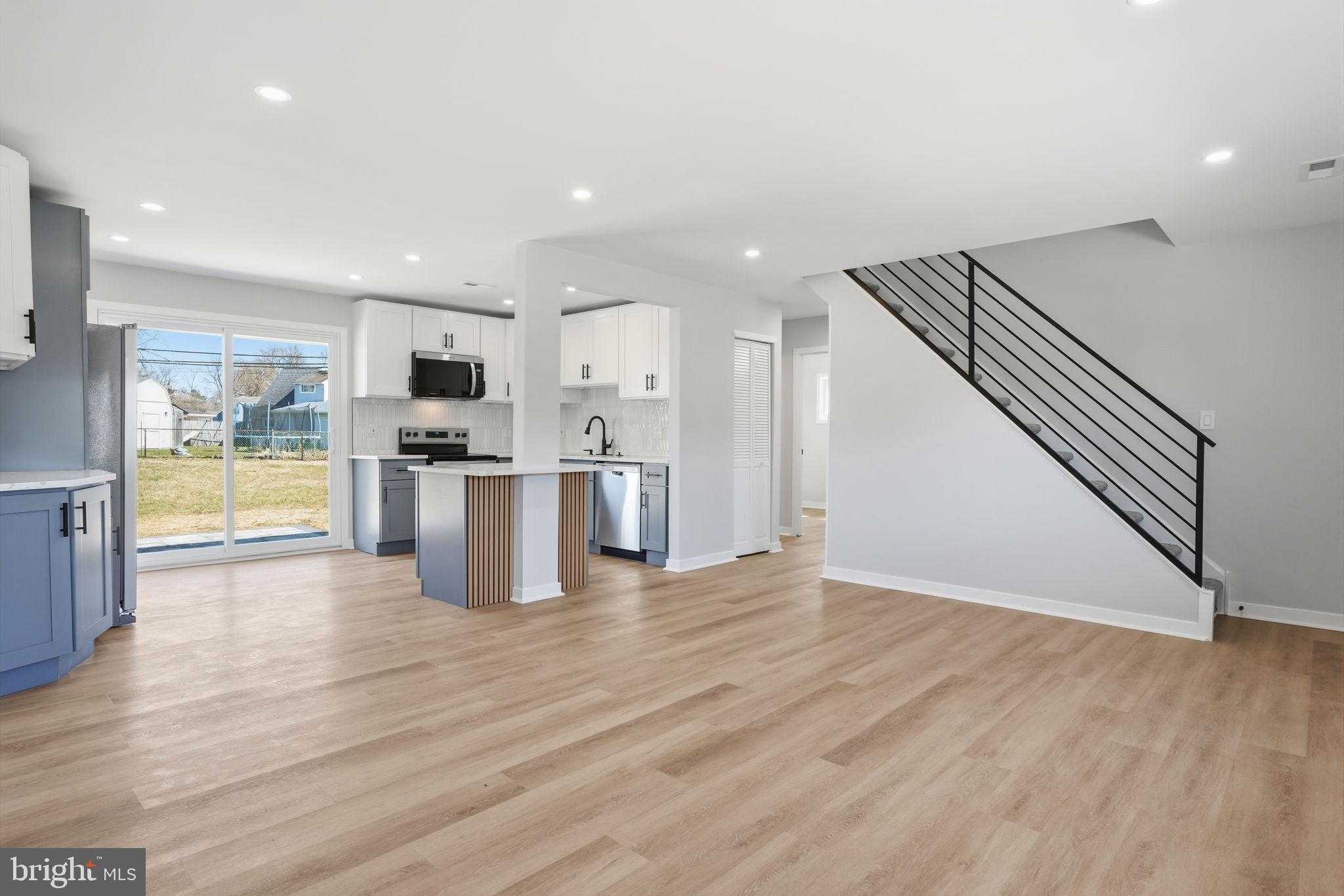 10 Macintosh Rd photo 8