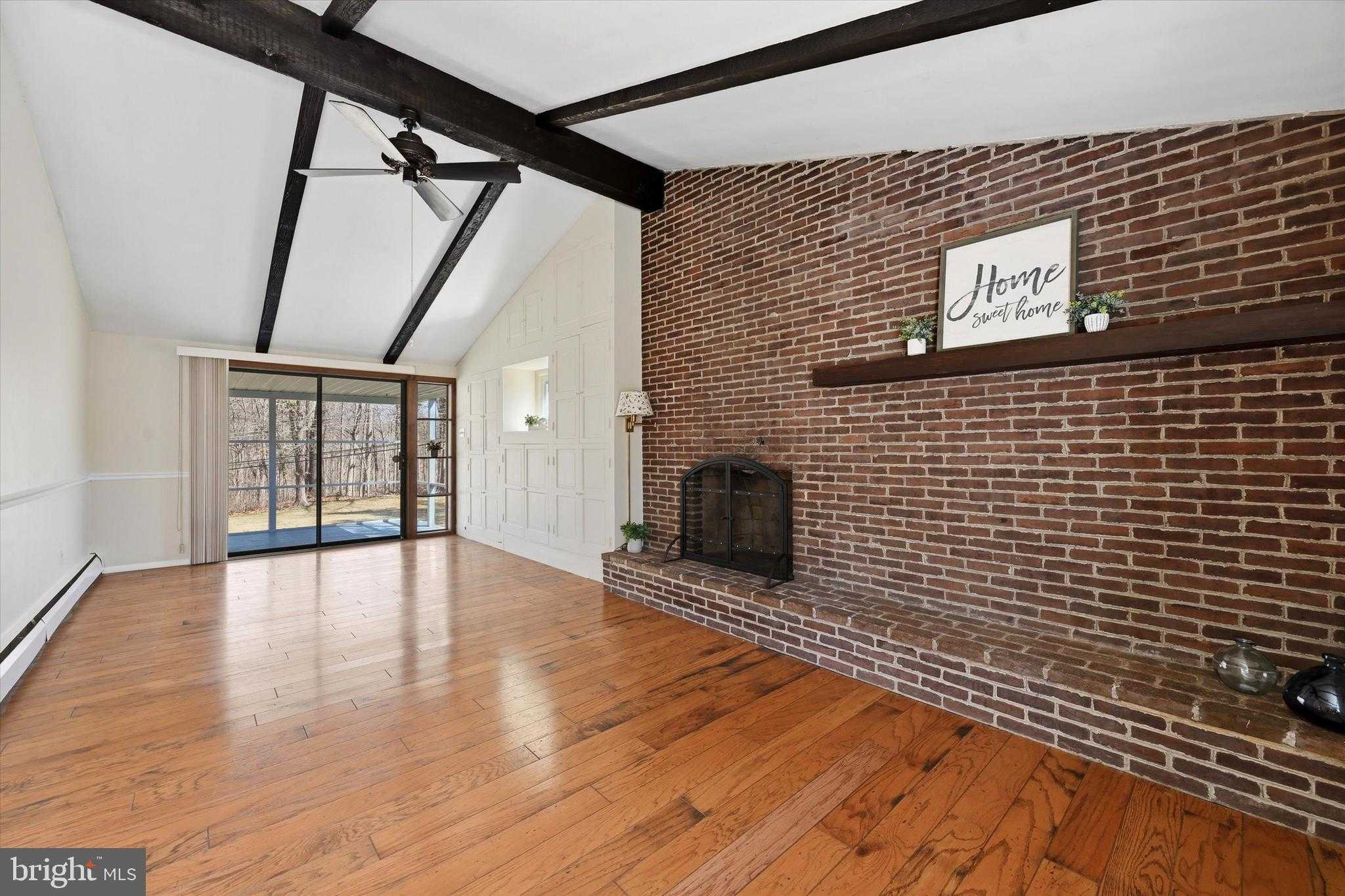 51 Rampart E photo 10