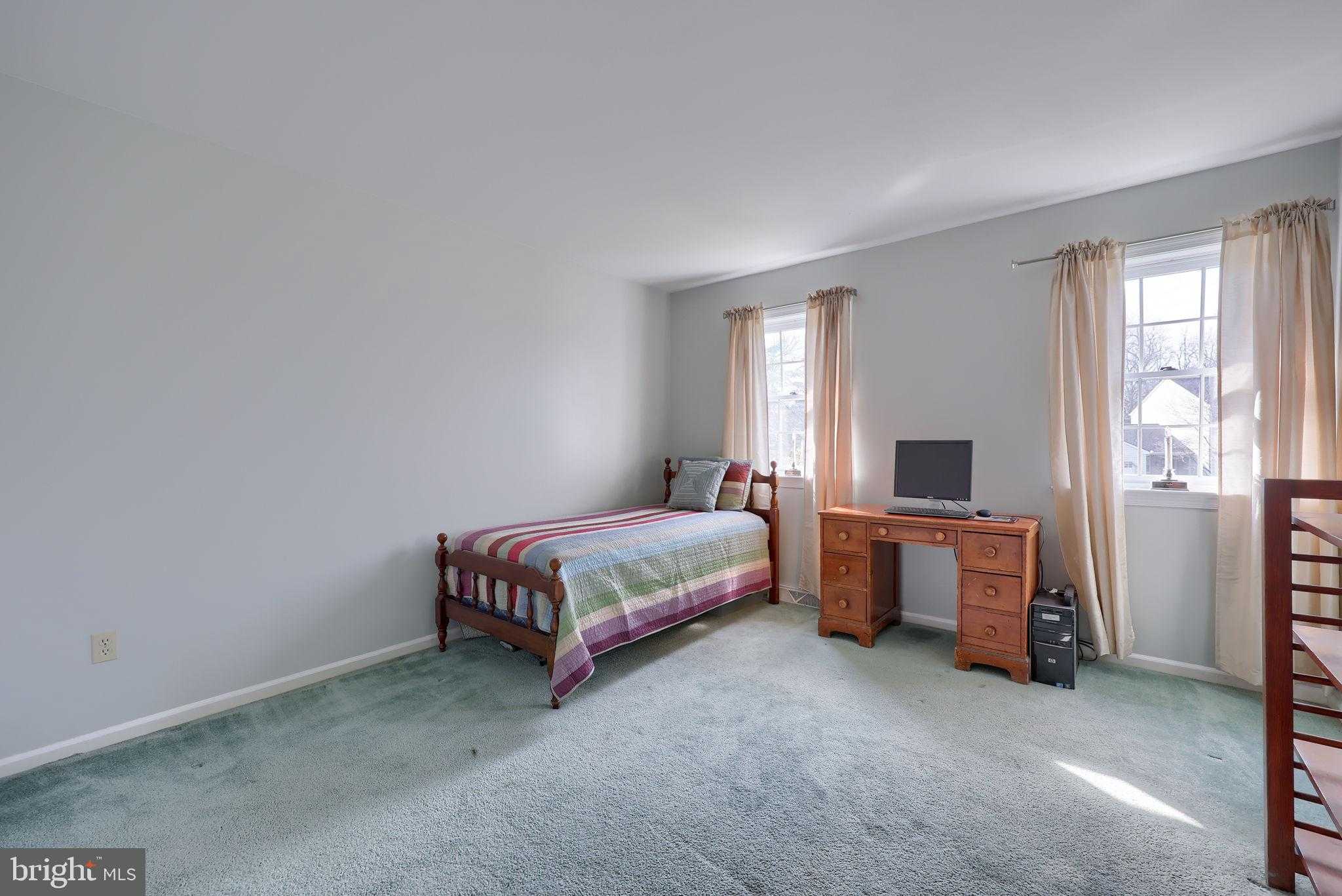 2977 Hearthside Ln photo 27