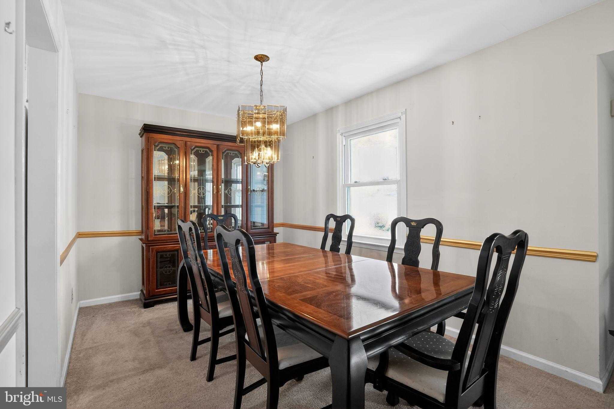 604 Lorient Dr photo 11