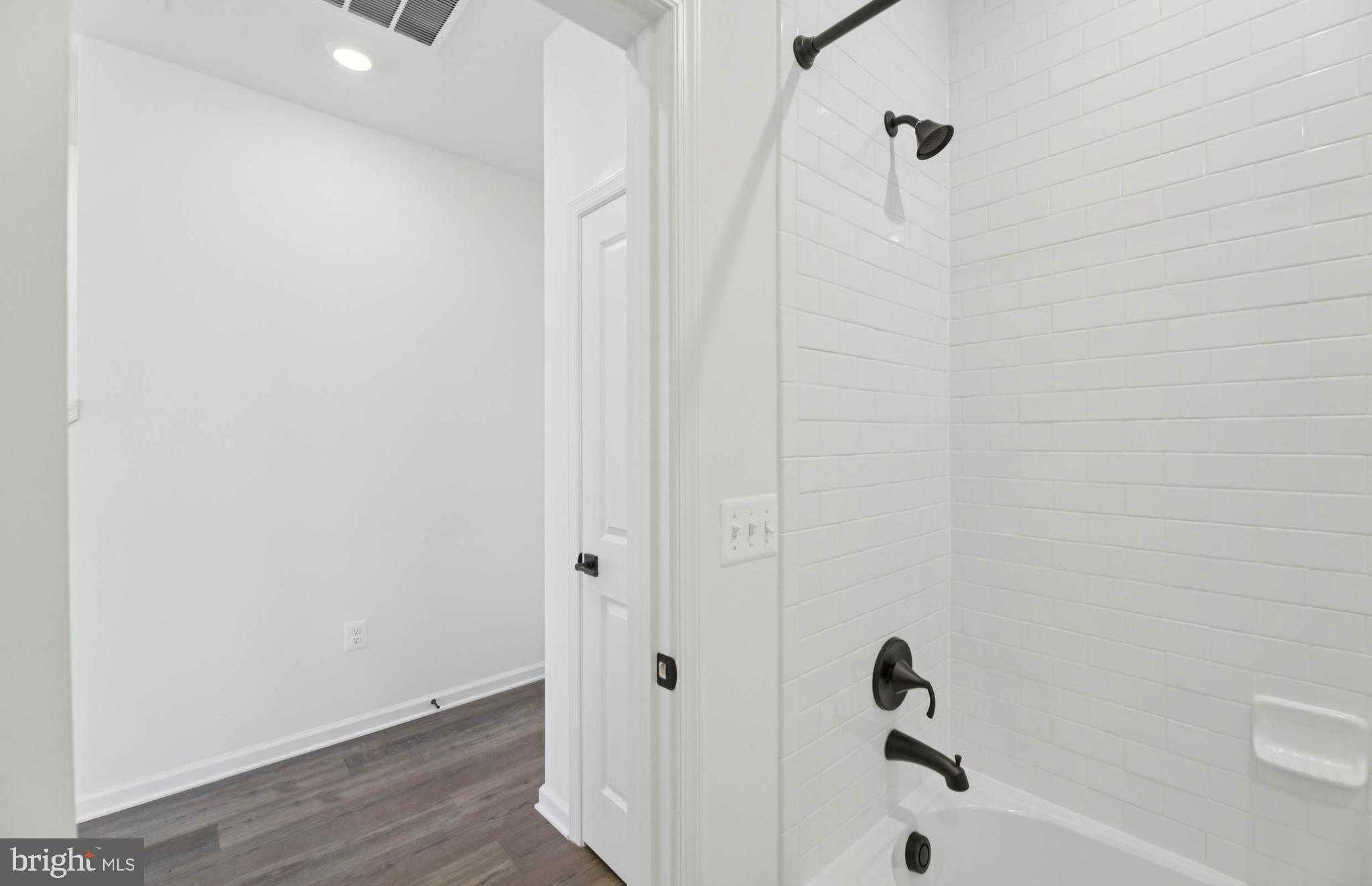 4207 Eliza CT photo 24