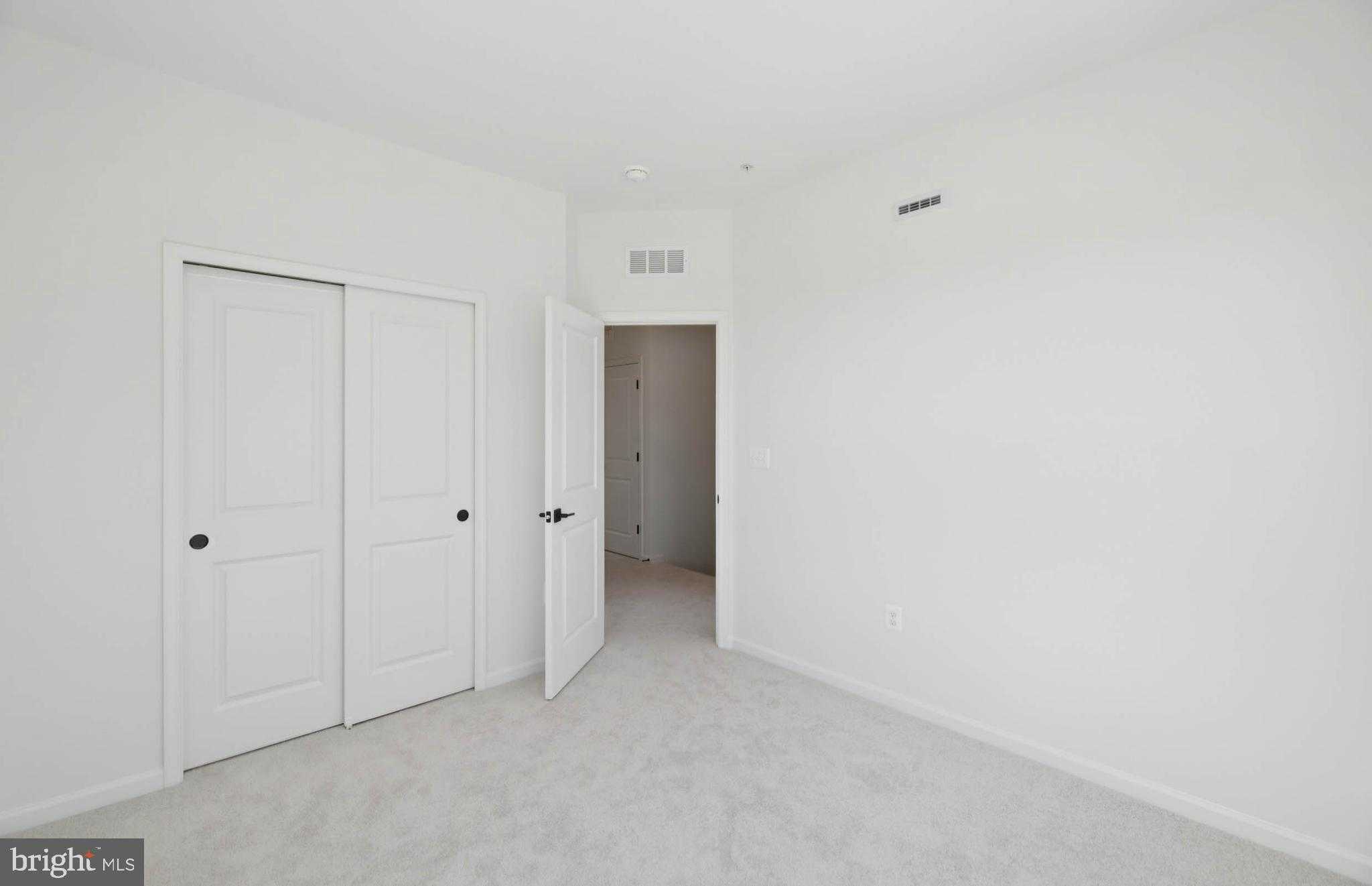 4207 Eliza CT photo 34